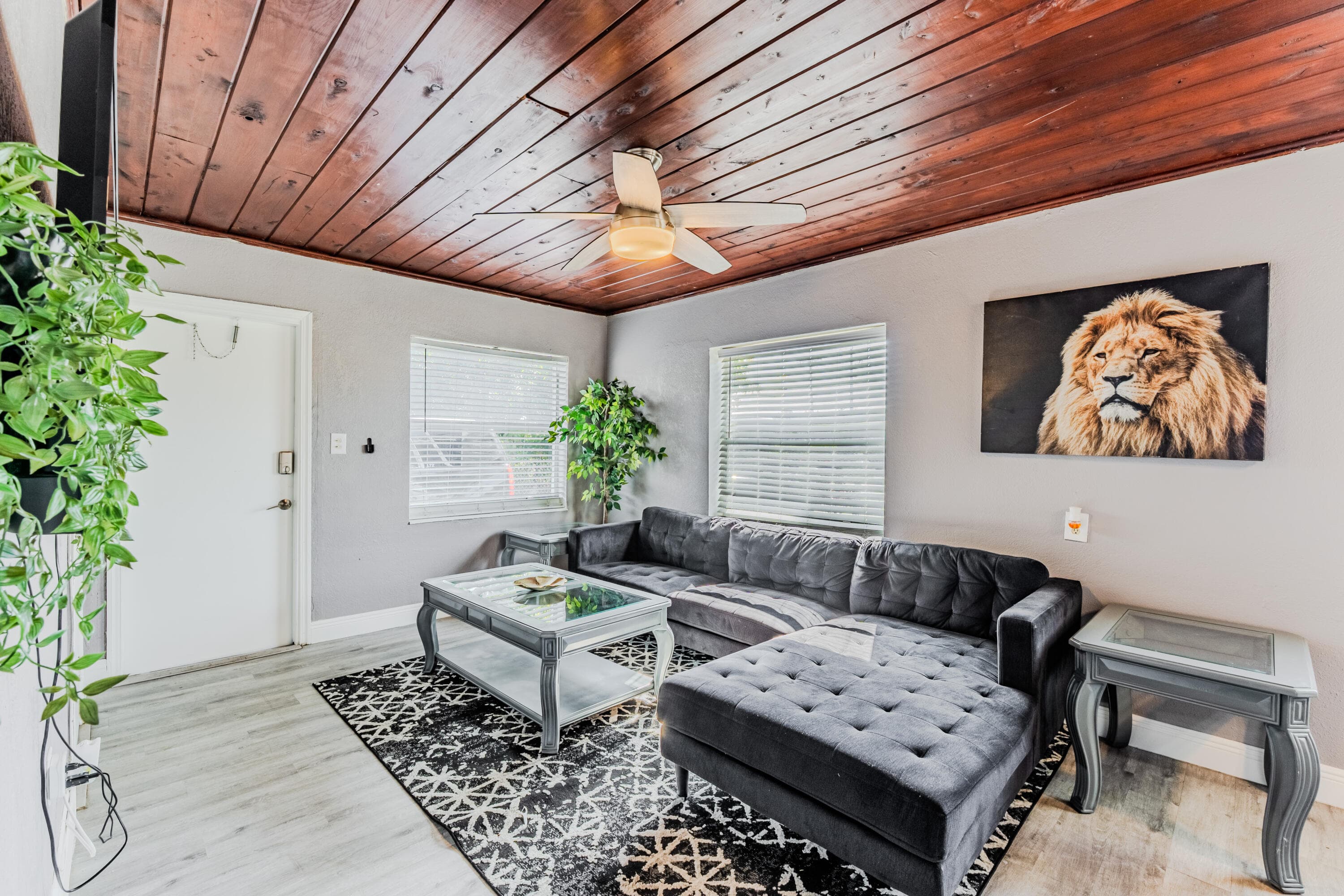 112 W 34th Street 1, Riviera Beach, FL 33404 — photo 7 of 23