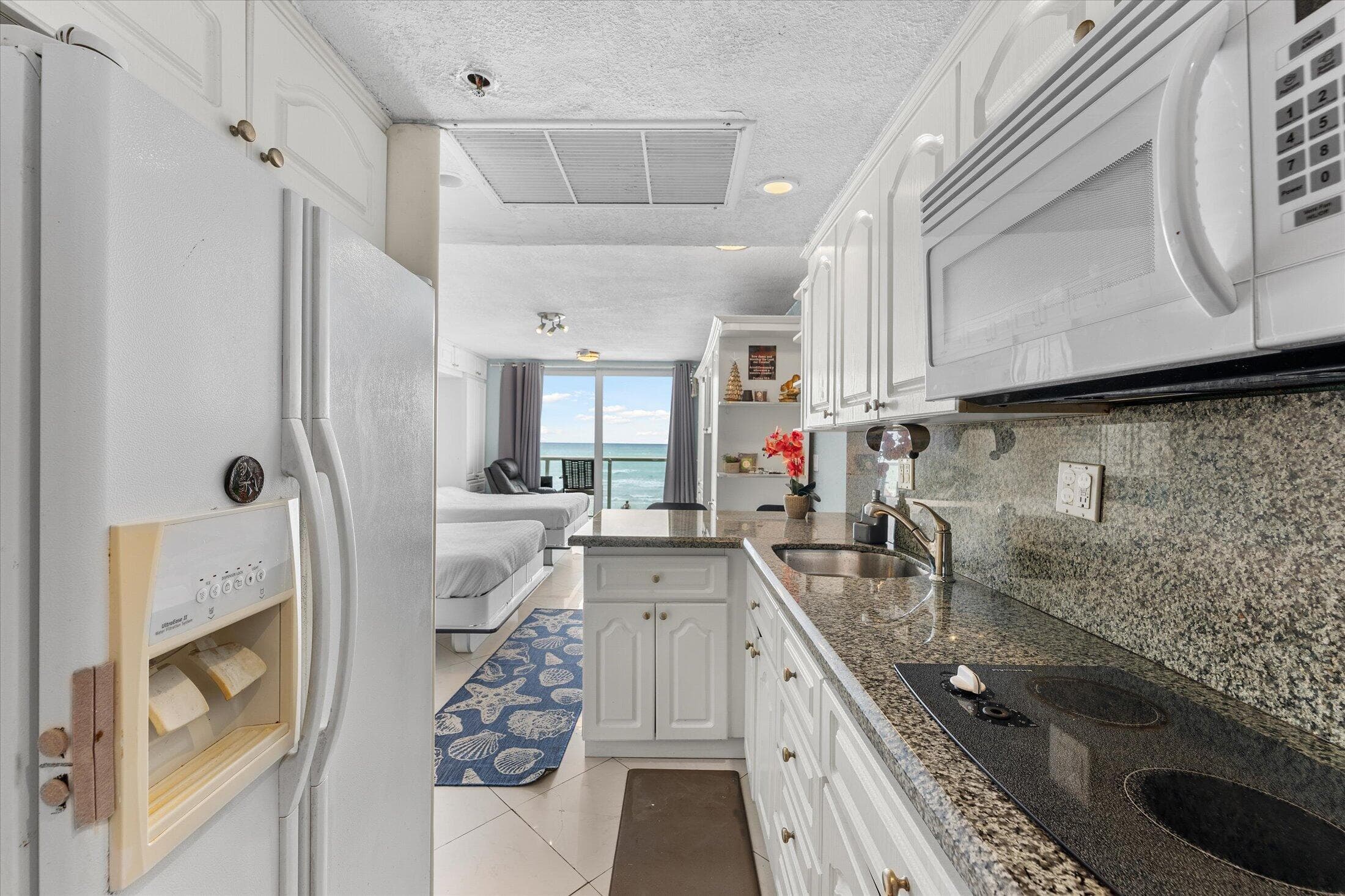 19201 Collins Avenue 114, Sunny Isles Beach, FL 33160 — photo 6 of 21