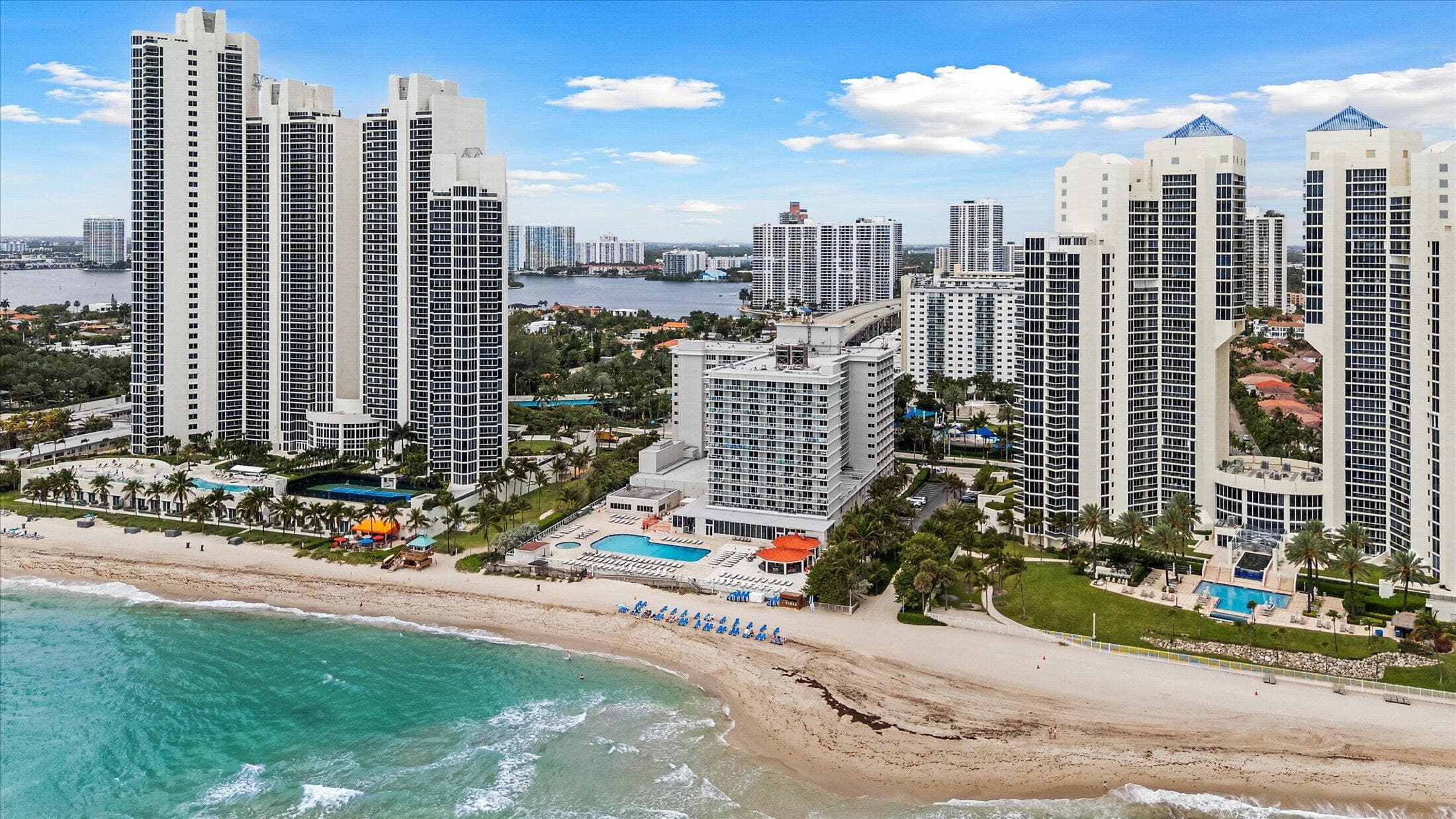 19201 Collins Avenue 114, Sunny Isles Beach, FL 33160 — photo 17 of 21