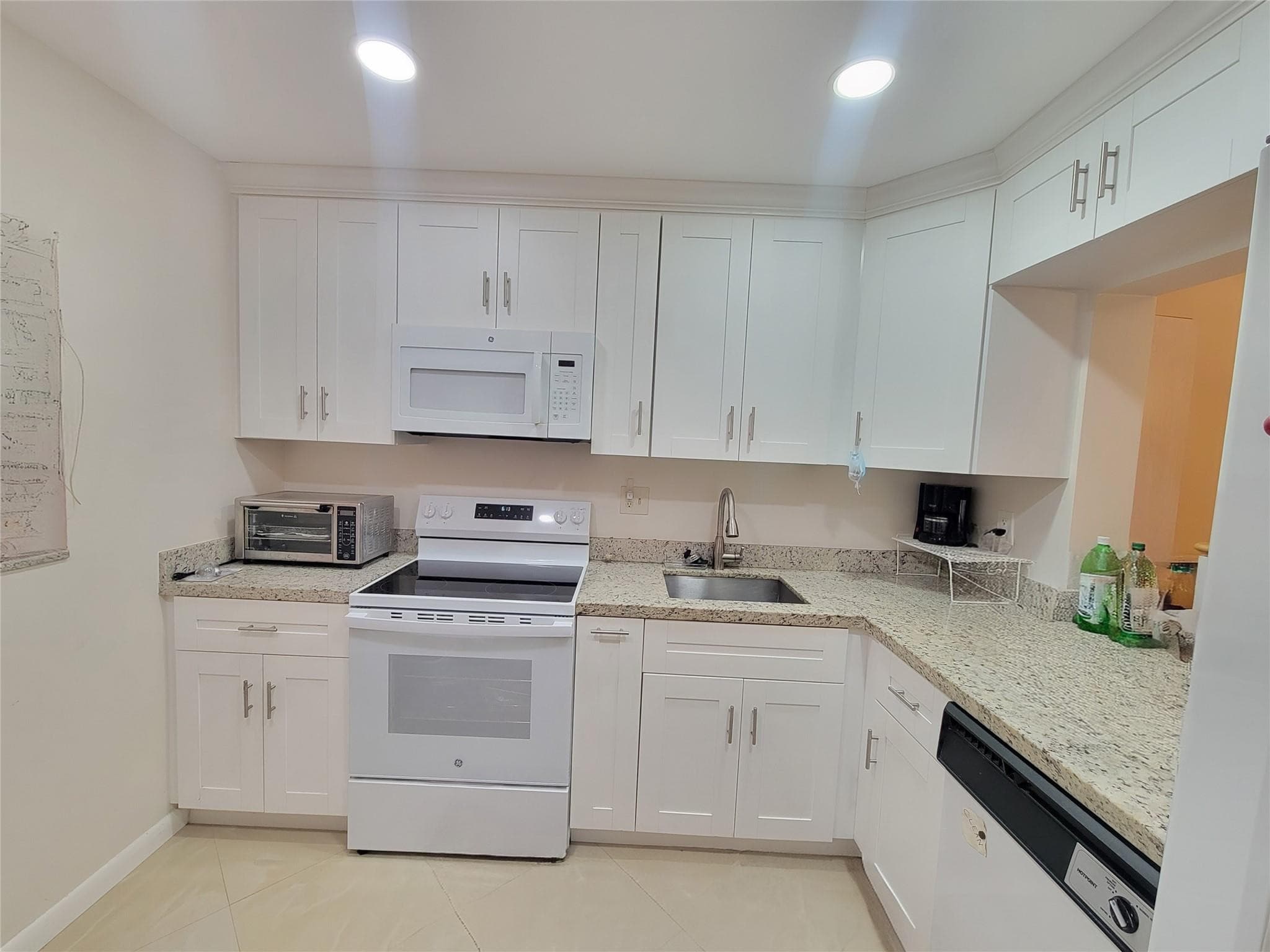 5945 Del Lago Circle, Sunrise, FL 33313 — photo 1 of 4