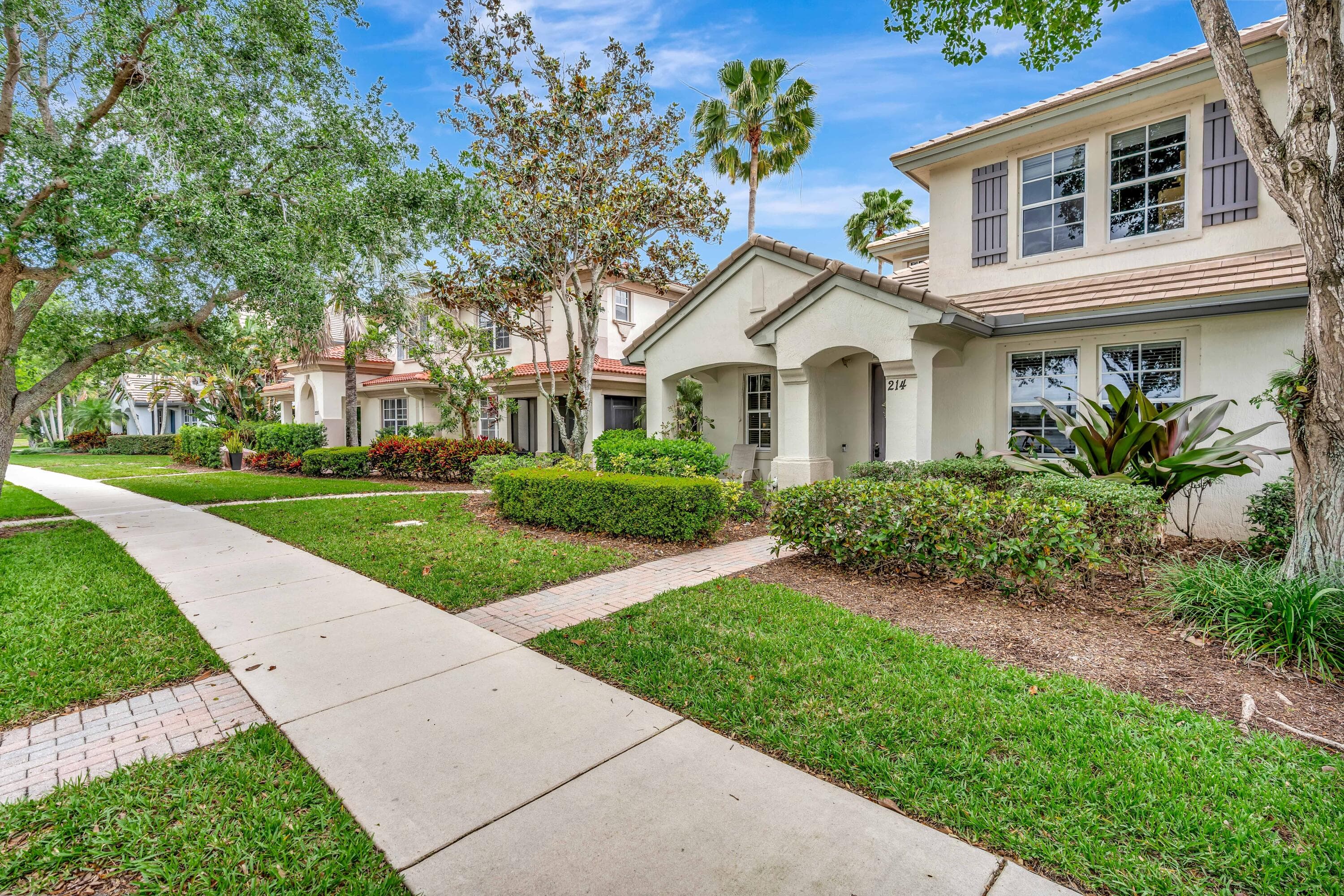 214 Evergrene Parkway, Palm Beach Gardens, FL 33410 — photo 3 of 81