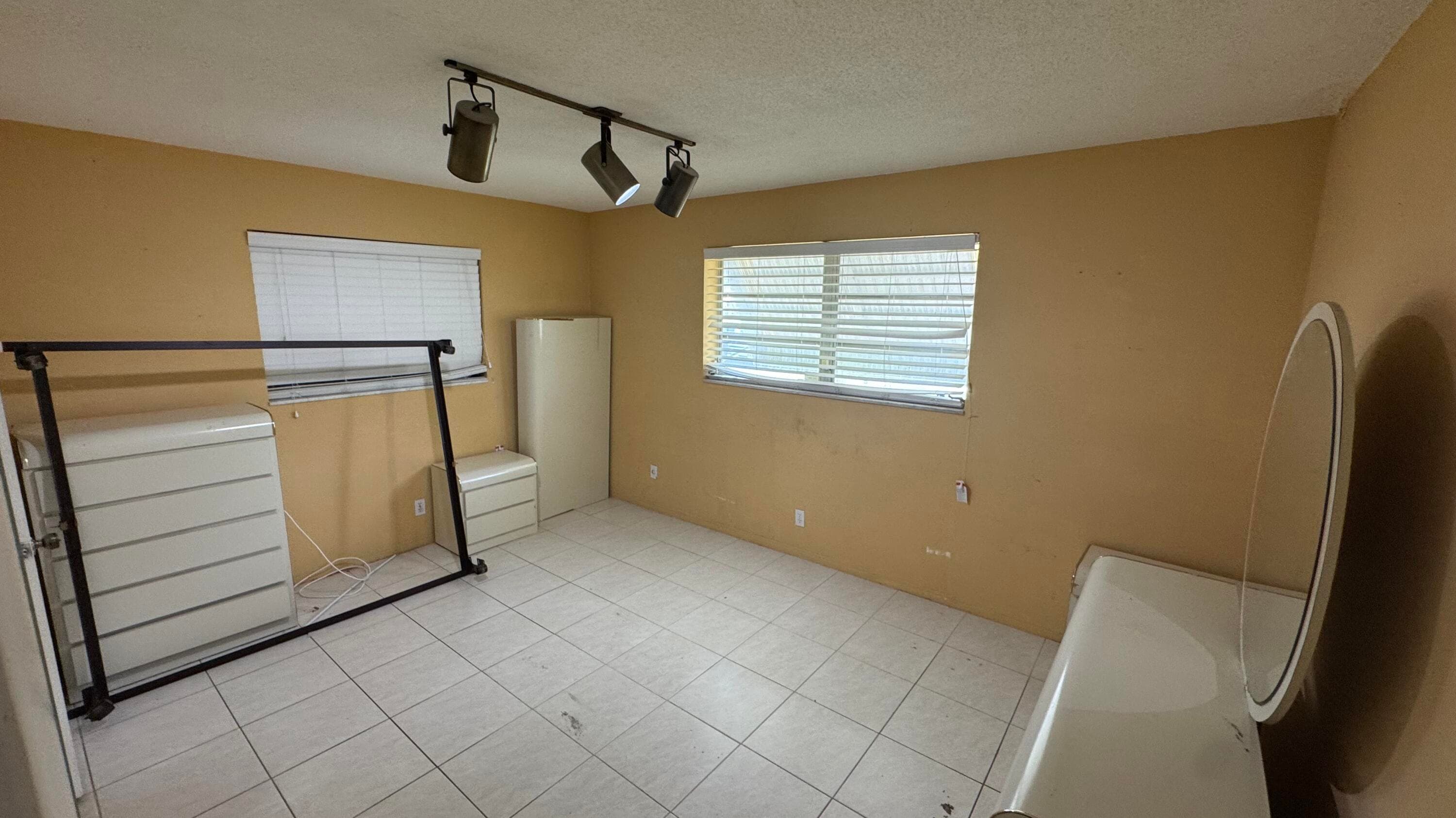5401 W Park Road, Hollywood, FL 33021 — photo 17 of 27