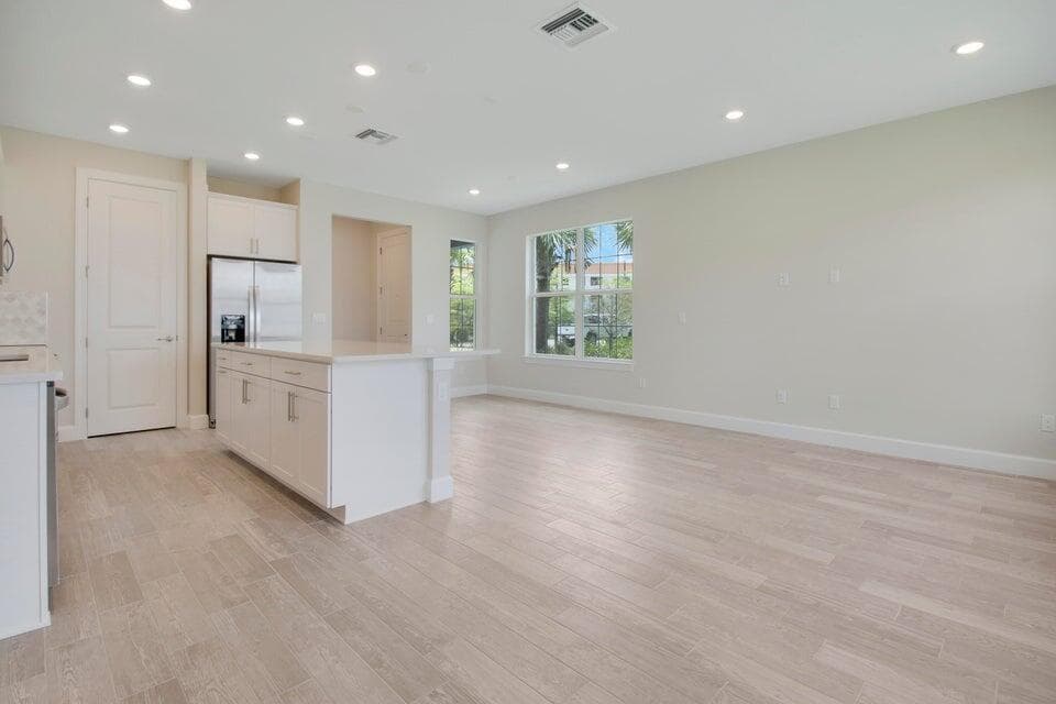 1875 SE Ocean Cove Way, Stuart, FL 34996 — photo 15 of 37