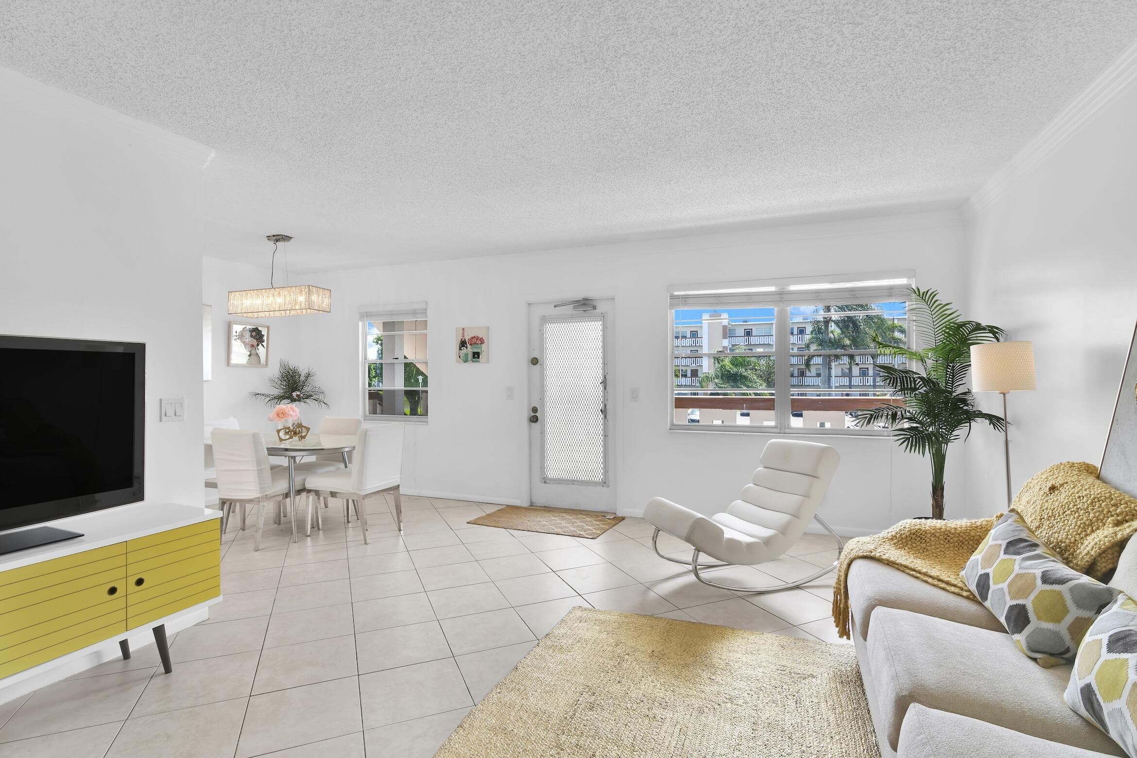 2043 Cornwall C 2043, Boca Raton, FL 33434 — photo 1 of 22