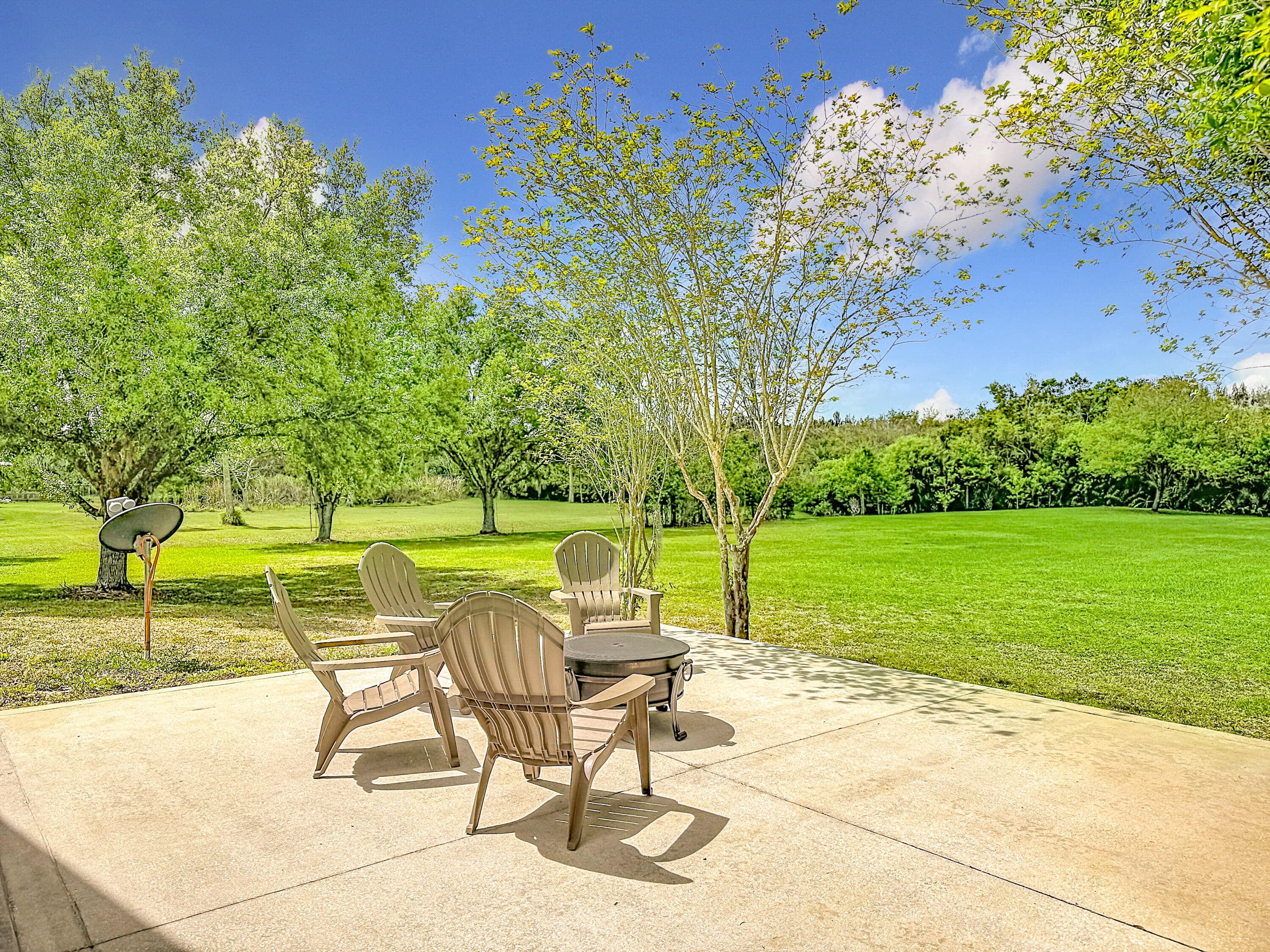2135 55th Avenue SW, Vero Beach, FL 32968 — photo 43 of 50