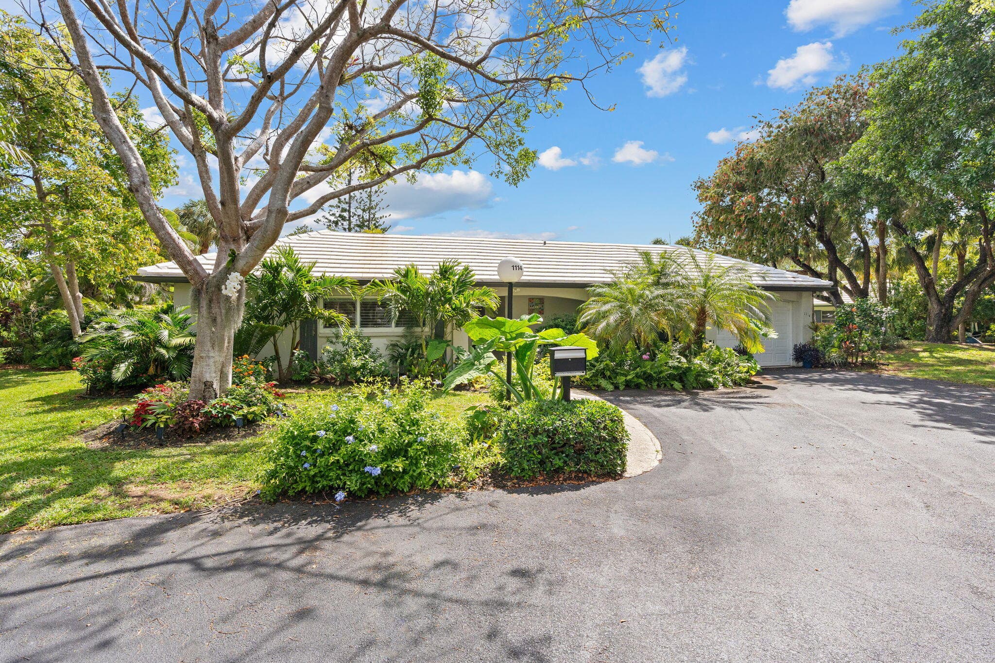 1114 W Cypress Drive V-8, Pompano Beach, FL 33069 — photo 15 of 56