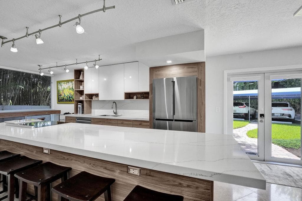 780 Jeffery Street 6, Boca Raton, FL 33487 — photo 11 of 66
