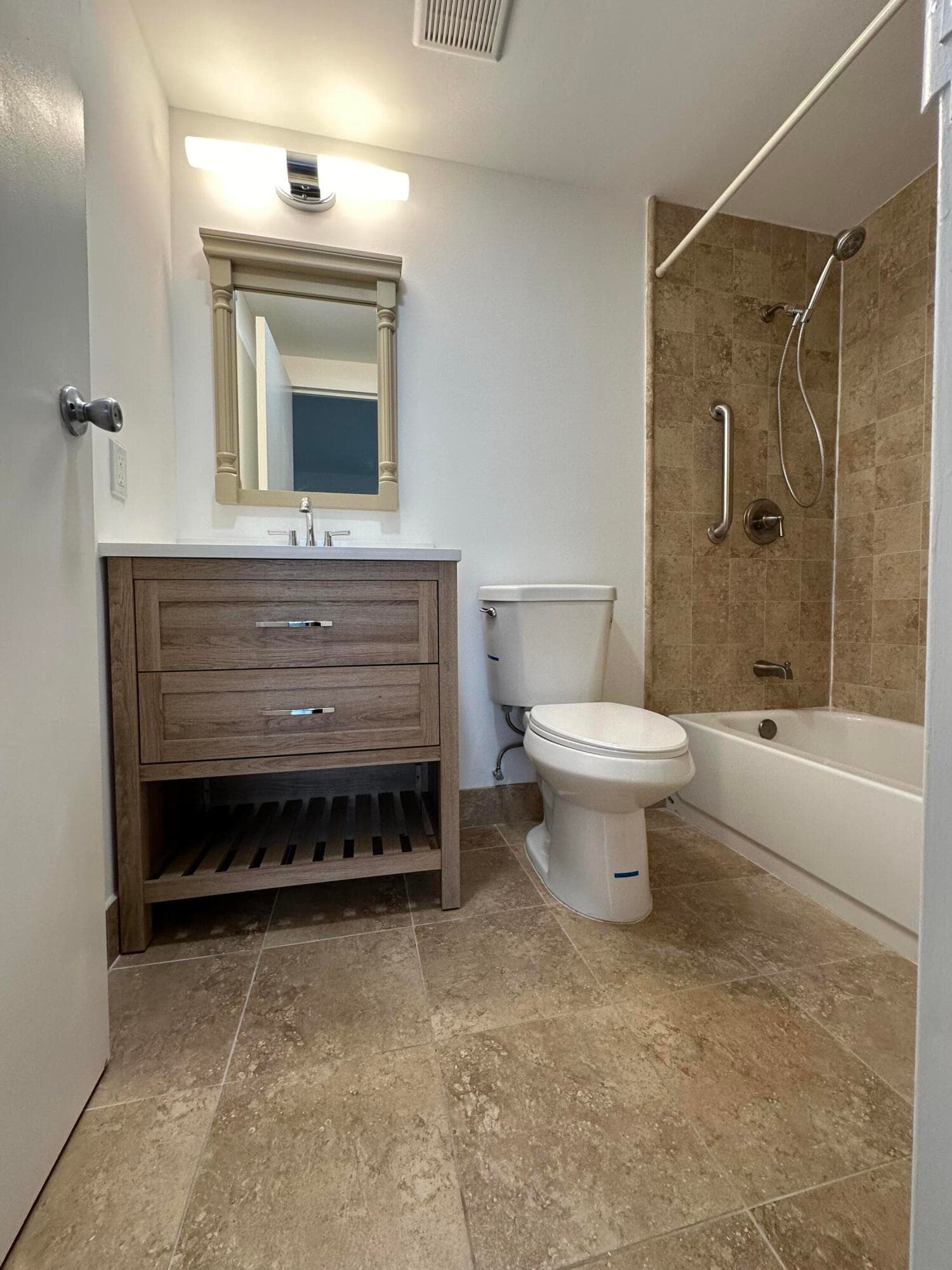 50 Monaco B, Delray Beach, FL 33446 — photo 7 of 14