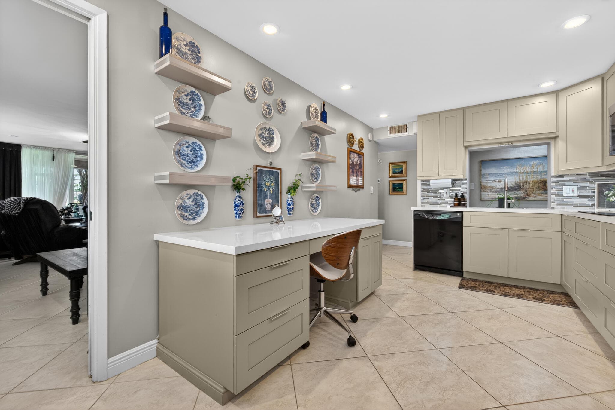 8770 Holly Court 101, Tamarac, FL 33321 — photo 14 of 30