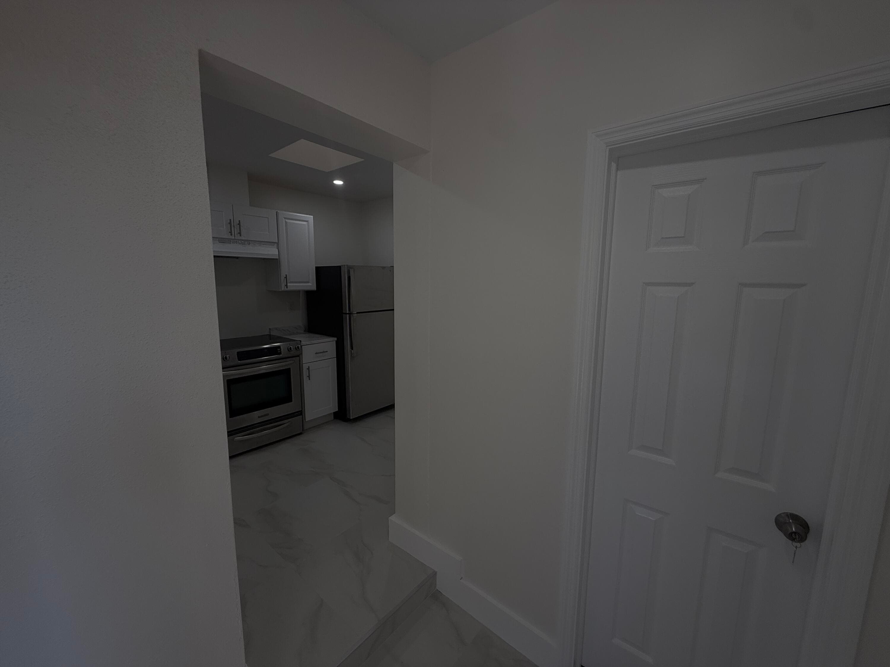 2550 Lake Haven Road, West Palm Beach, FL 33415 — photo 8 of 11