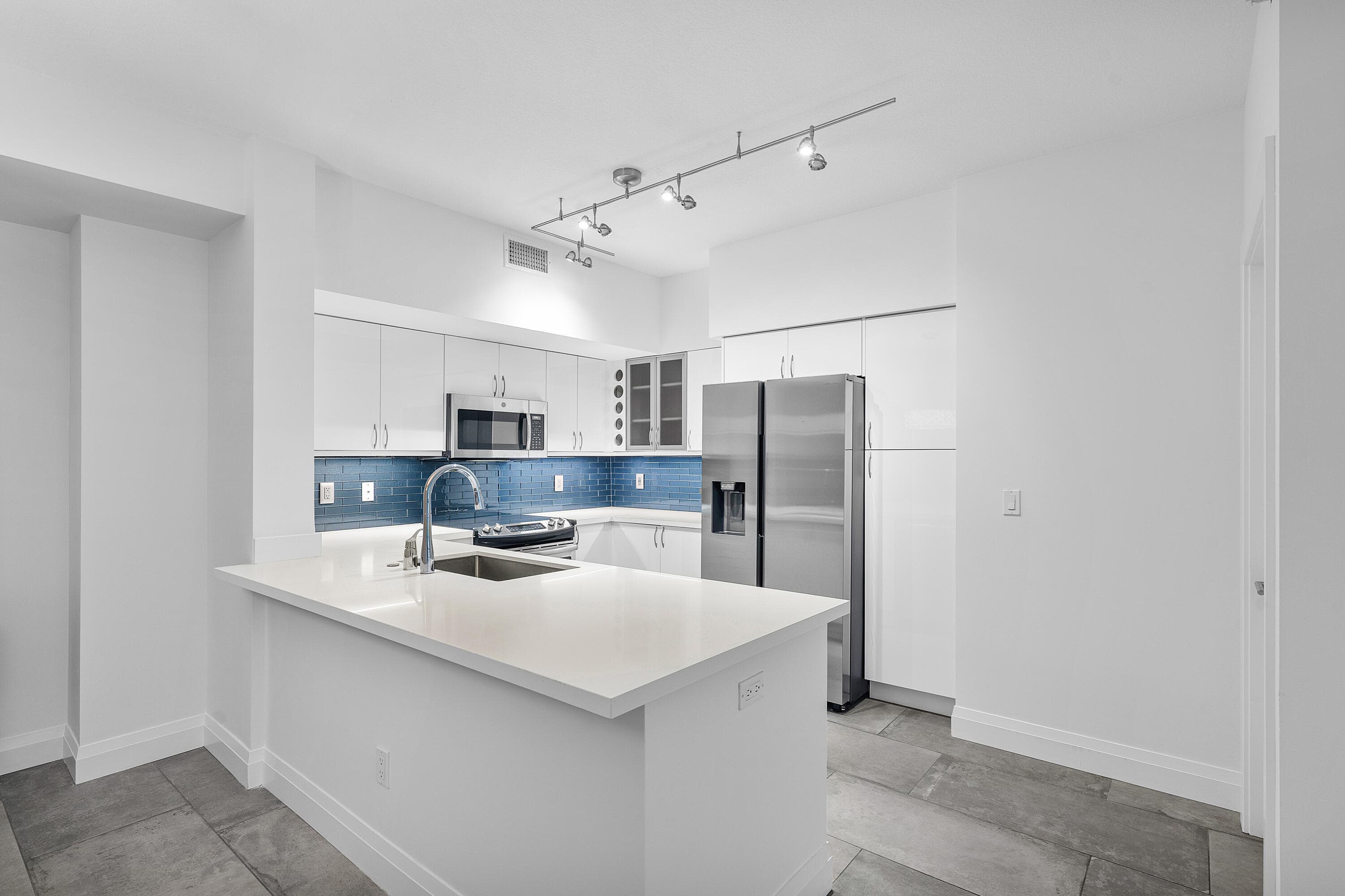233 S Federal Highway 323, Boca Raton, FL 33432 — photo 1 of 28