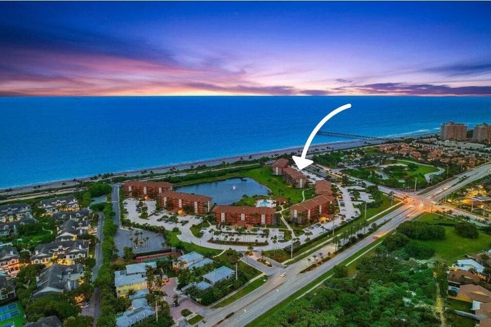 601 S Seas Drive 203, Jupiter, FL 33477 — photo 1 of 36