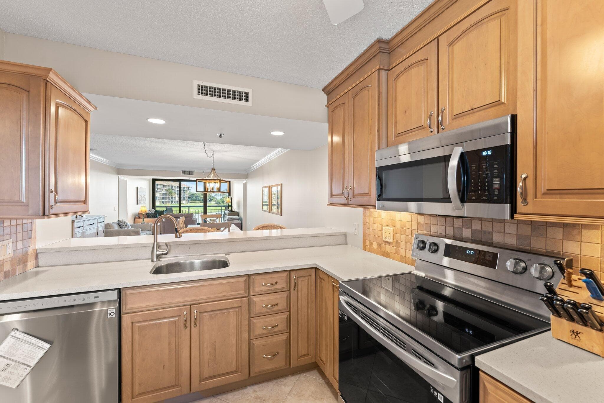 601 S Seas Drive 203, Jupiter, FL 33477 — photo 2 of 36