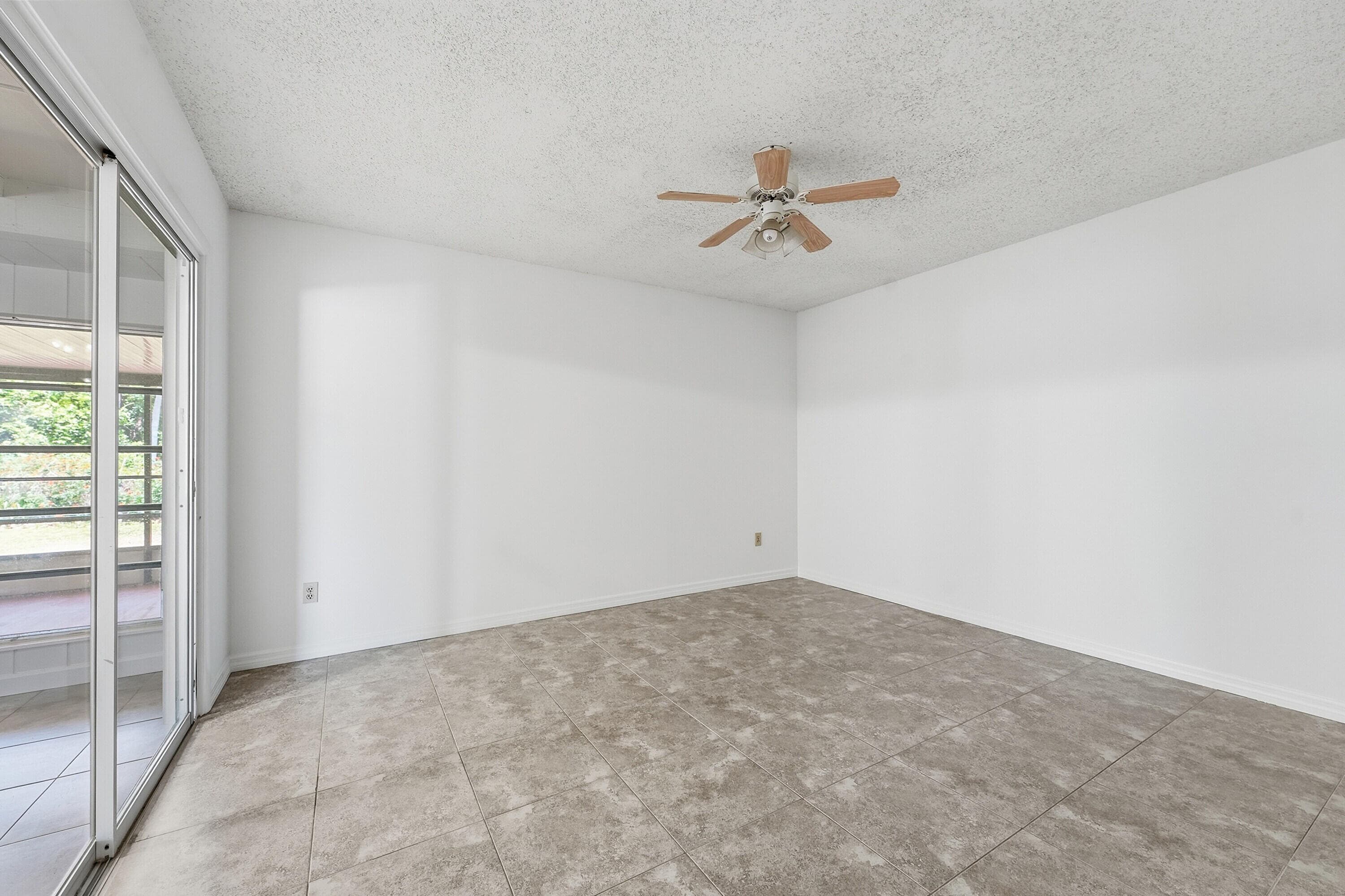 445 NE Armory Circle, Port St. Lucie, FL 34983 — photo 14 of 36