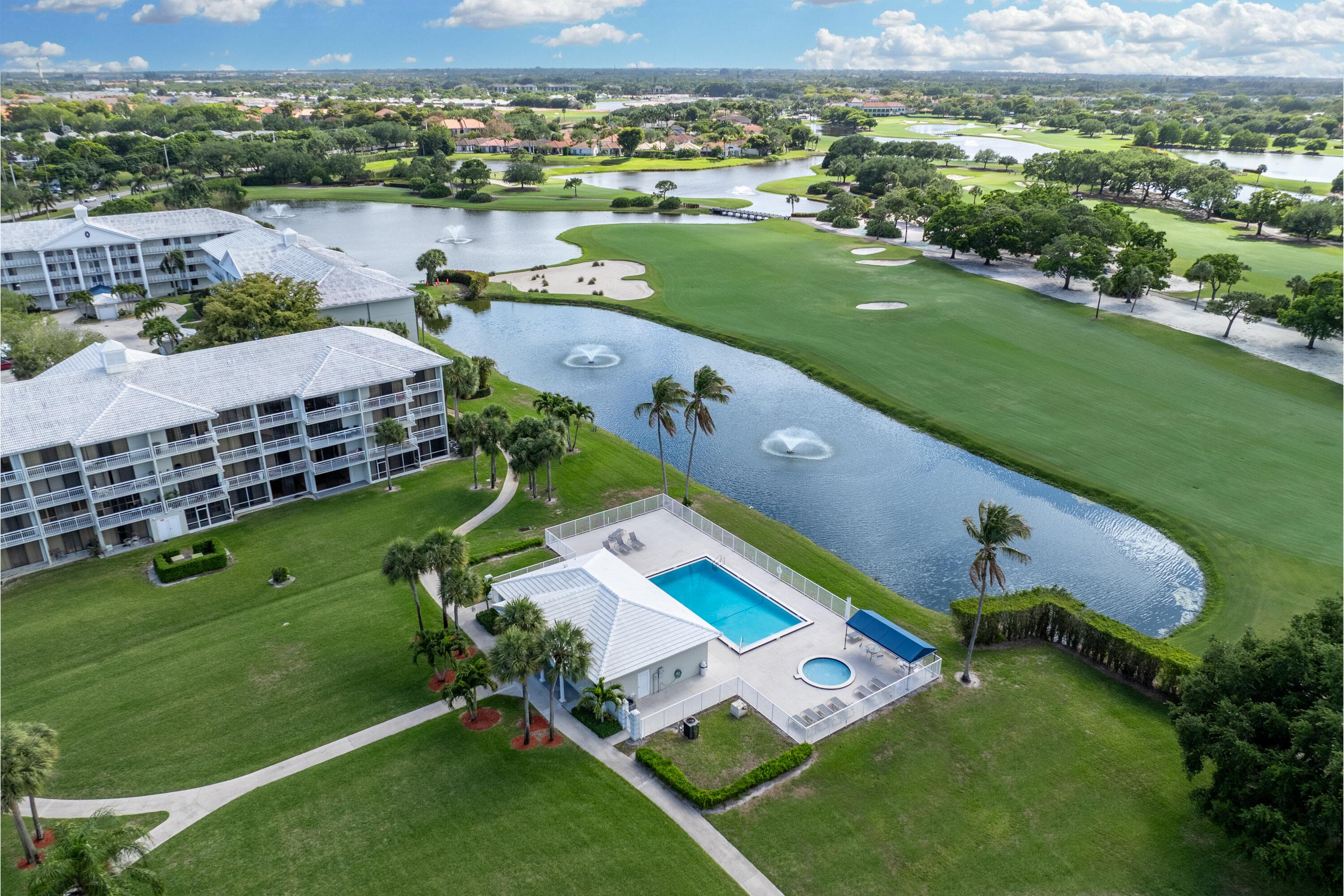2561 Village Boulevard 103, West Palm Beach, FL 33409 — photo 36 of 38