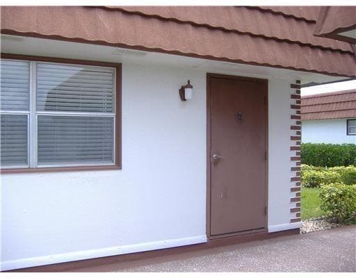 115 Waterford E, Delray Beach, FL 33446 — photo 1 of 1