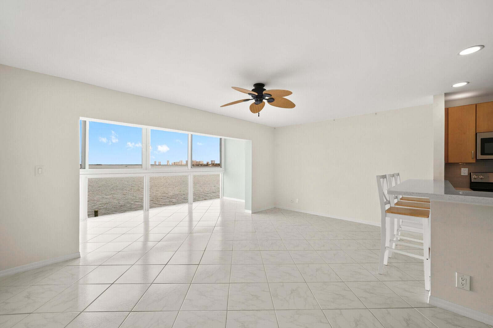 400 Wilma Circle 207, Riviera Beach, FL 33404 — photo 13 of 26