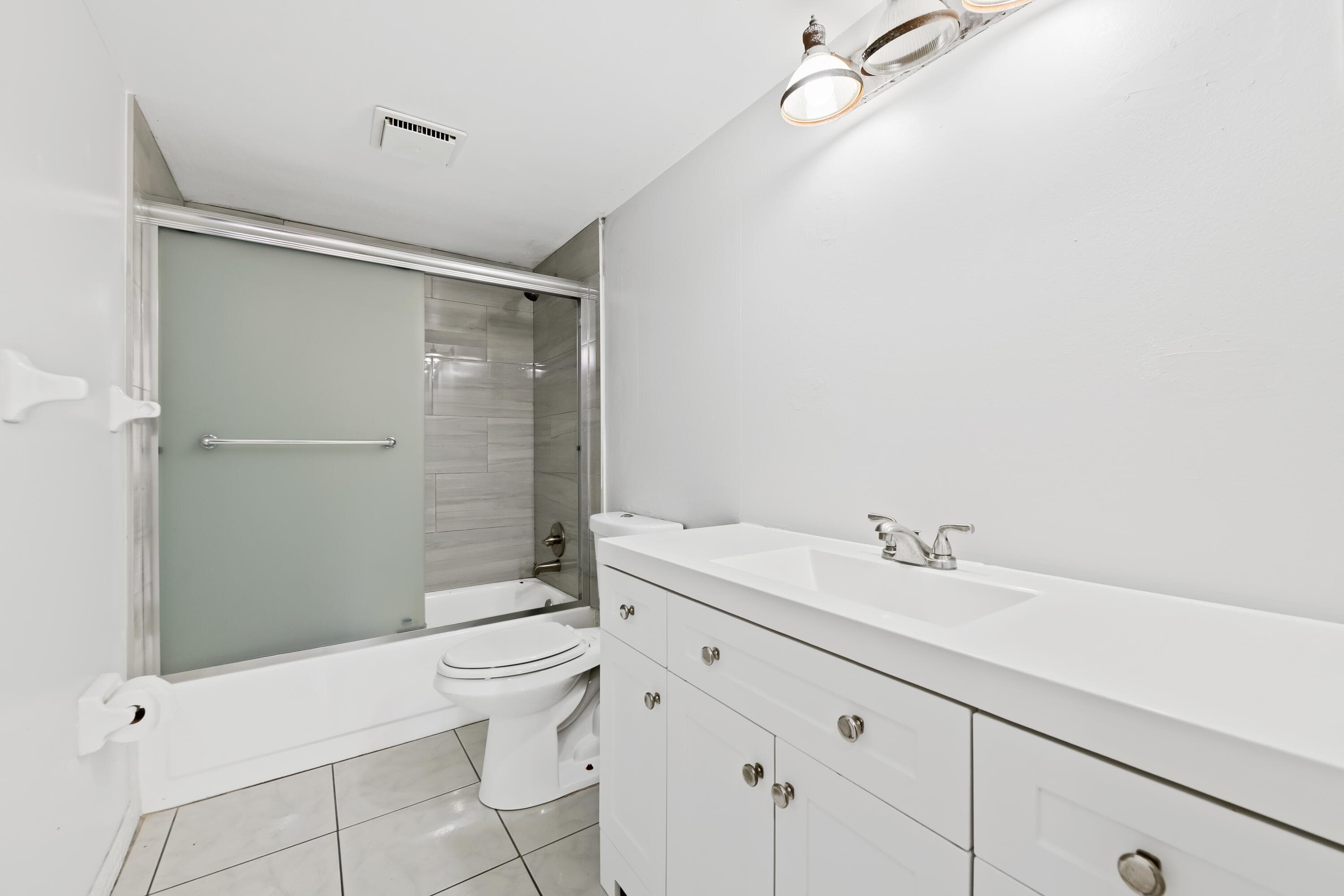 4278 NW 89th Avenue 204, Coral Springs, FL 33065 — photo 13 of 21