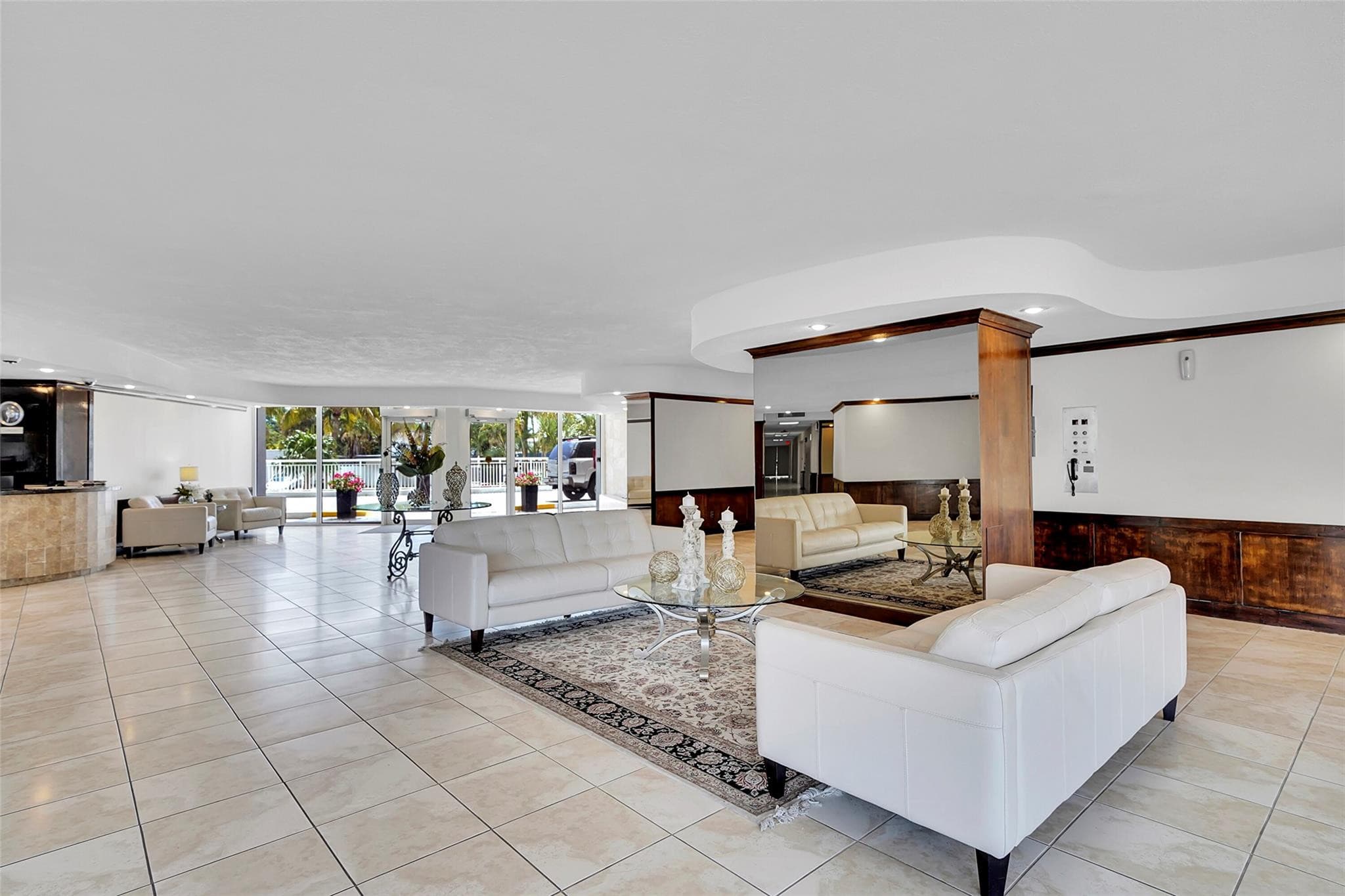 2841 N Ocean Boulevard 1004, Fort Lauderdale, FL 33308 — photo 24 of 47
