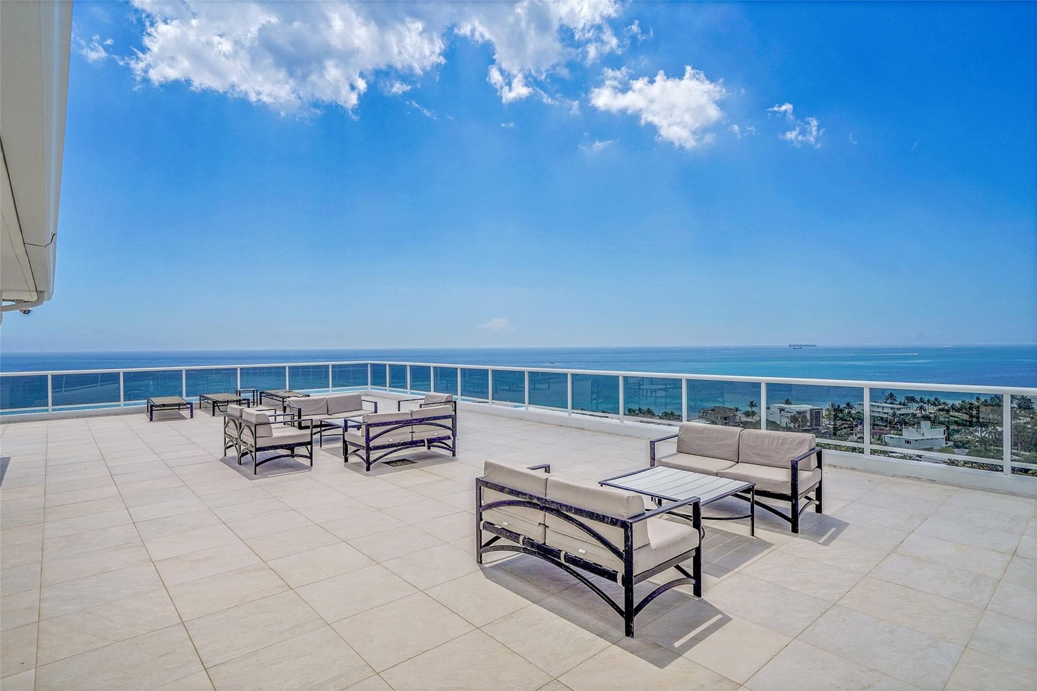 2841 N Ocean Boulevard 1004, Fort Lauderdale, FL 33308 — photo 38 of 47
