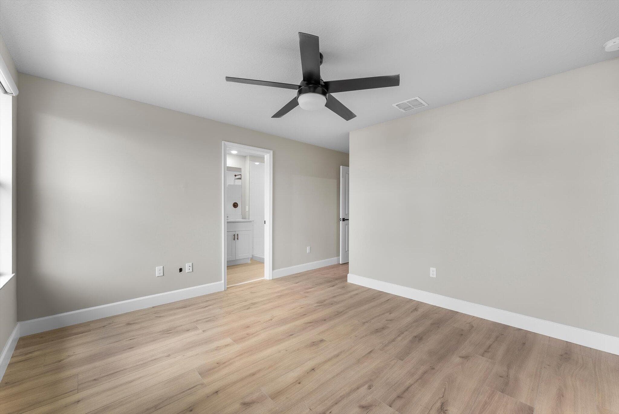 5661 Mentmore Drive, Mangonia Park, FL 33407 — photo 15 of 39