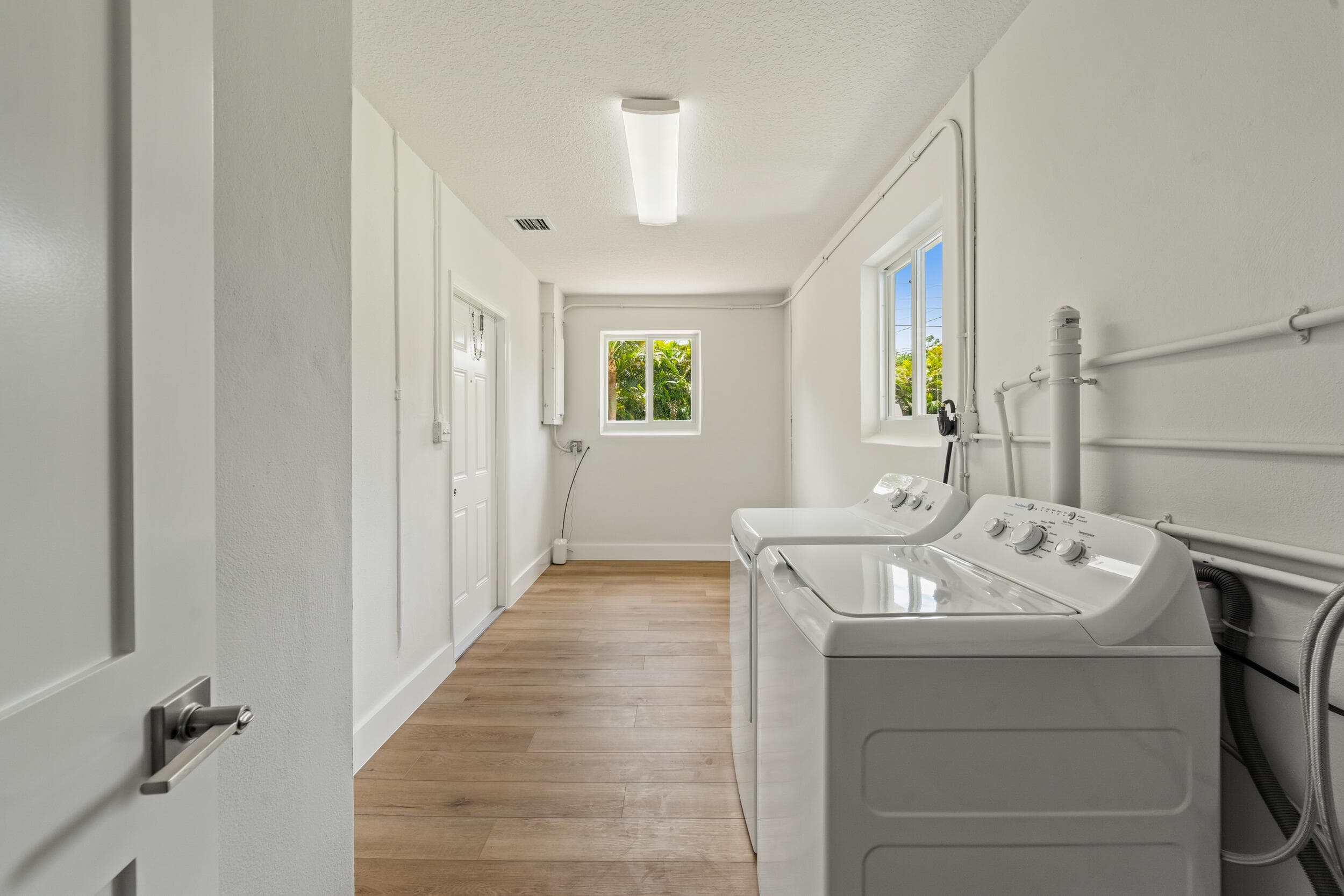 8781 N Virginia Avenue, Palm Beach Gardens, FL 33418 — photo 18 of 19