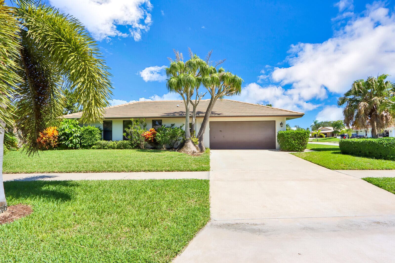 85 Hickory Hill Road, Jupiter, FL 33469 — photo 37 of 42