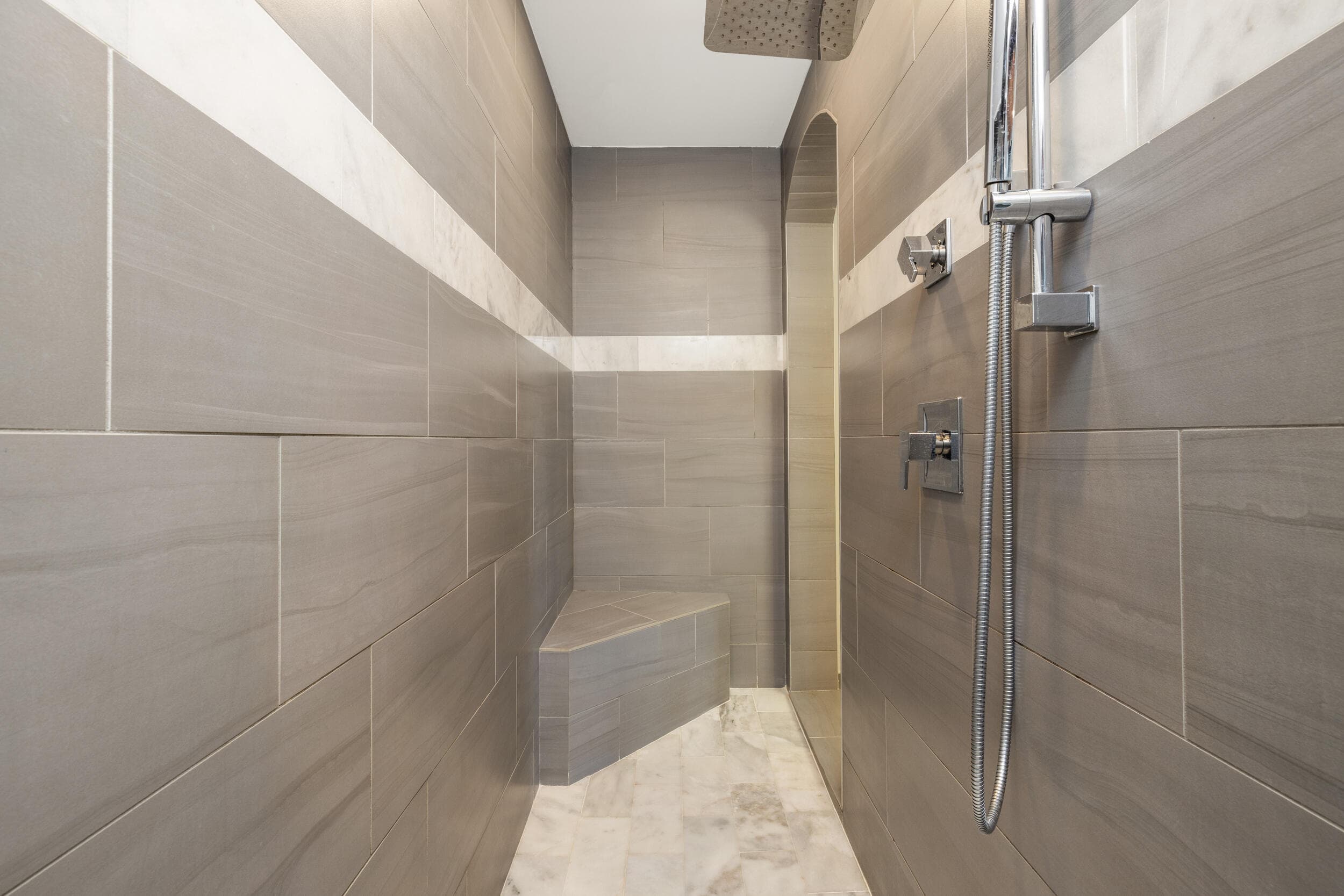 701 SE 21st Avenue 201, Deerfield Beach, FL 33441 — photo 17 of 36