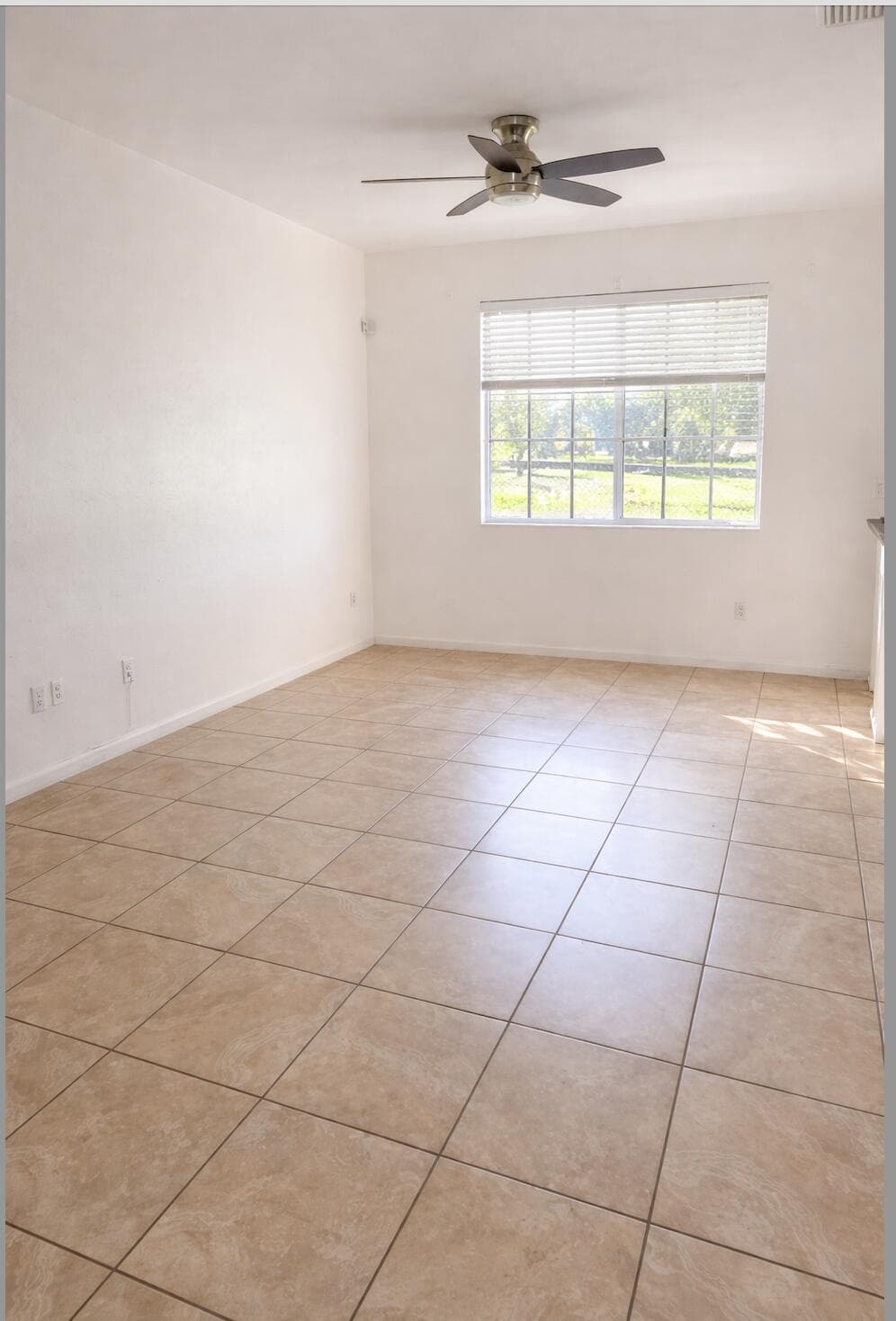 1219 Lucaya Drive, Riviera Beach, FL 33404 — photo 4 of 15