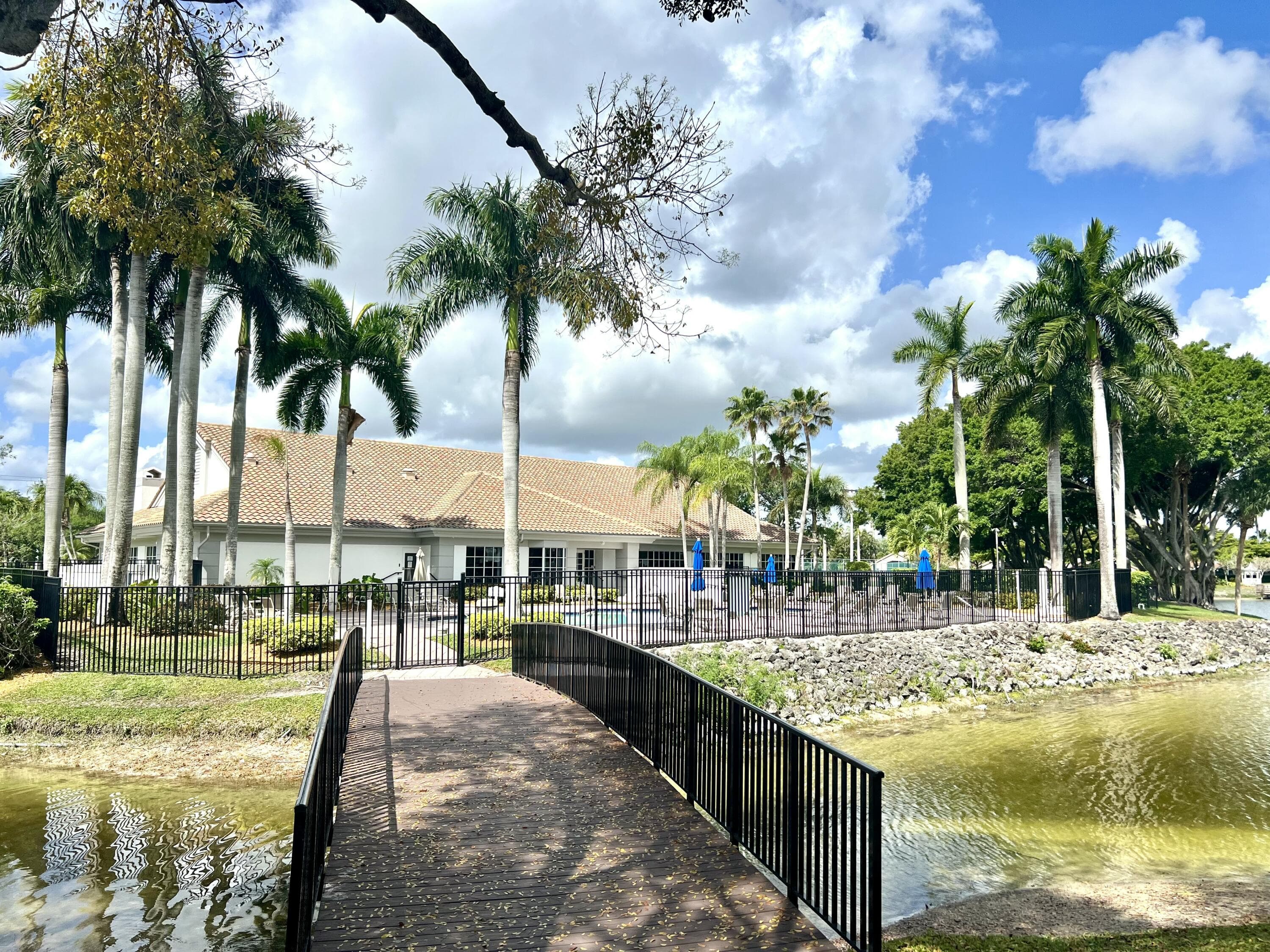 10614 Lake Shore Drive, Wellington, FL 33414 — photo 43 of 48