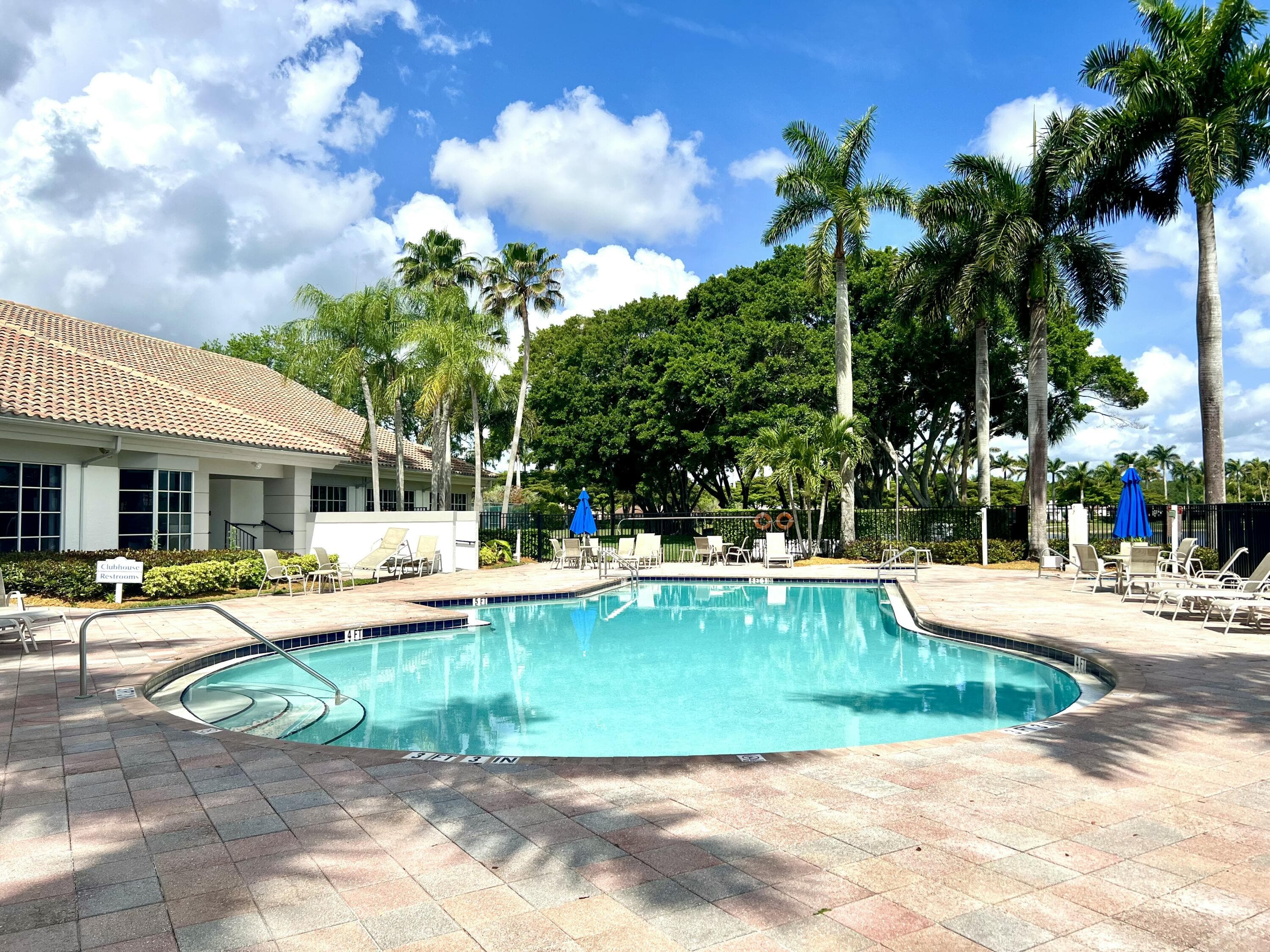 10614 Lake Shore Drive, Wellington, FL 33414 — photo 44 of 48