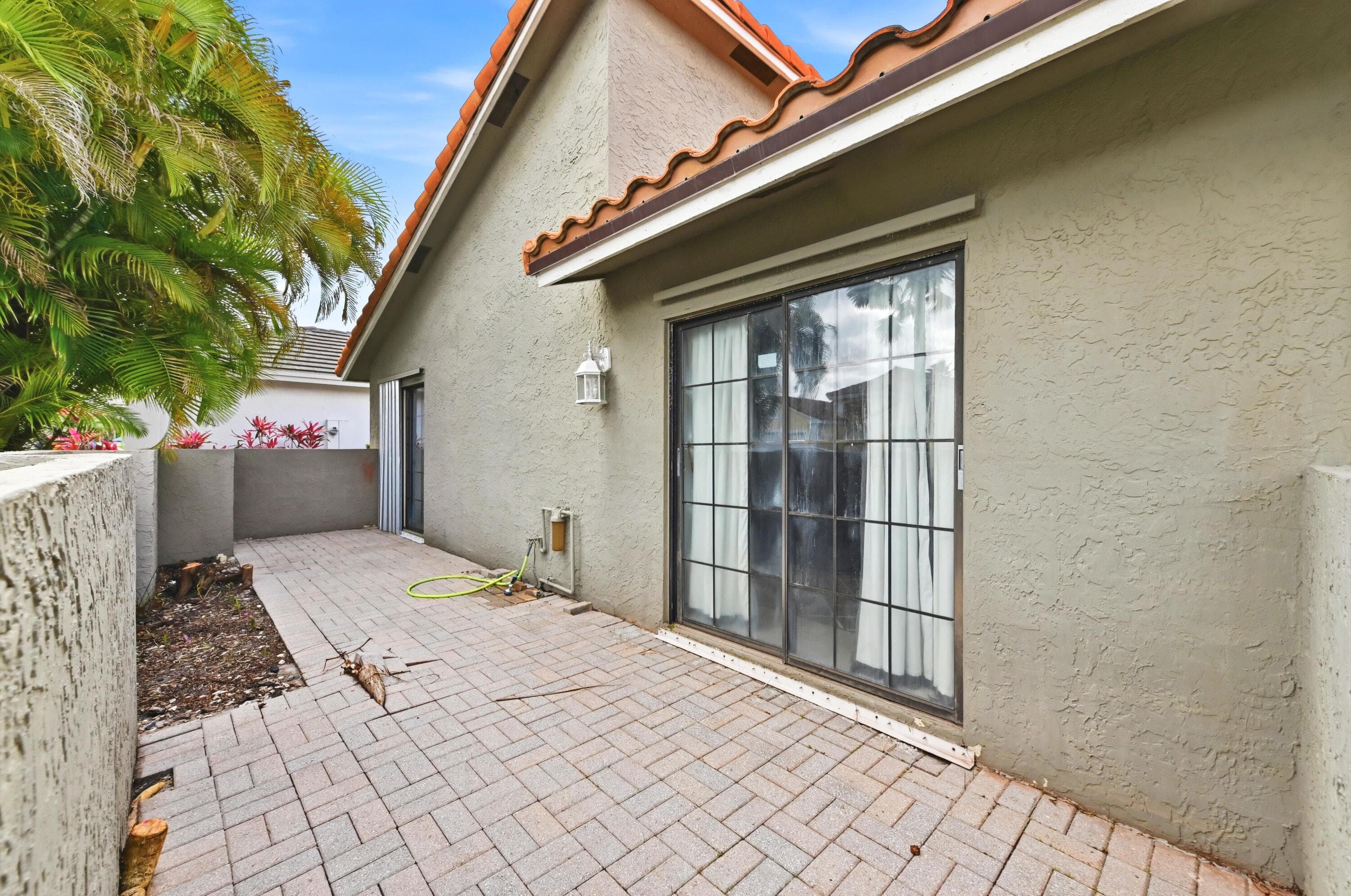 263 NW 48th Avenue, Deerfield Beach, FL 33442 — photo 23 of 32