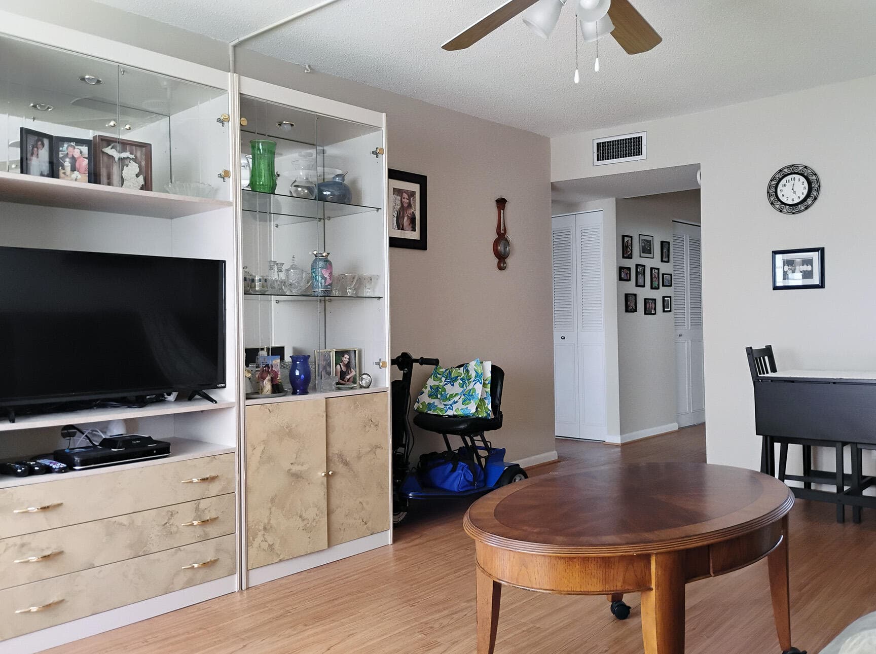 2562 N Garden Drive 206, Lake Worth, FL 33461 — photo 5 of 27