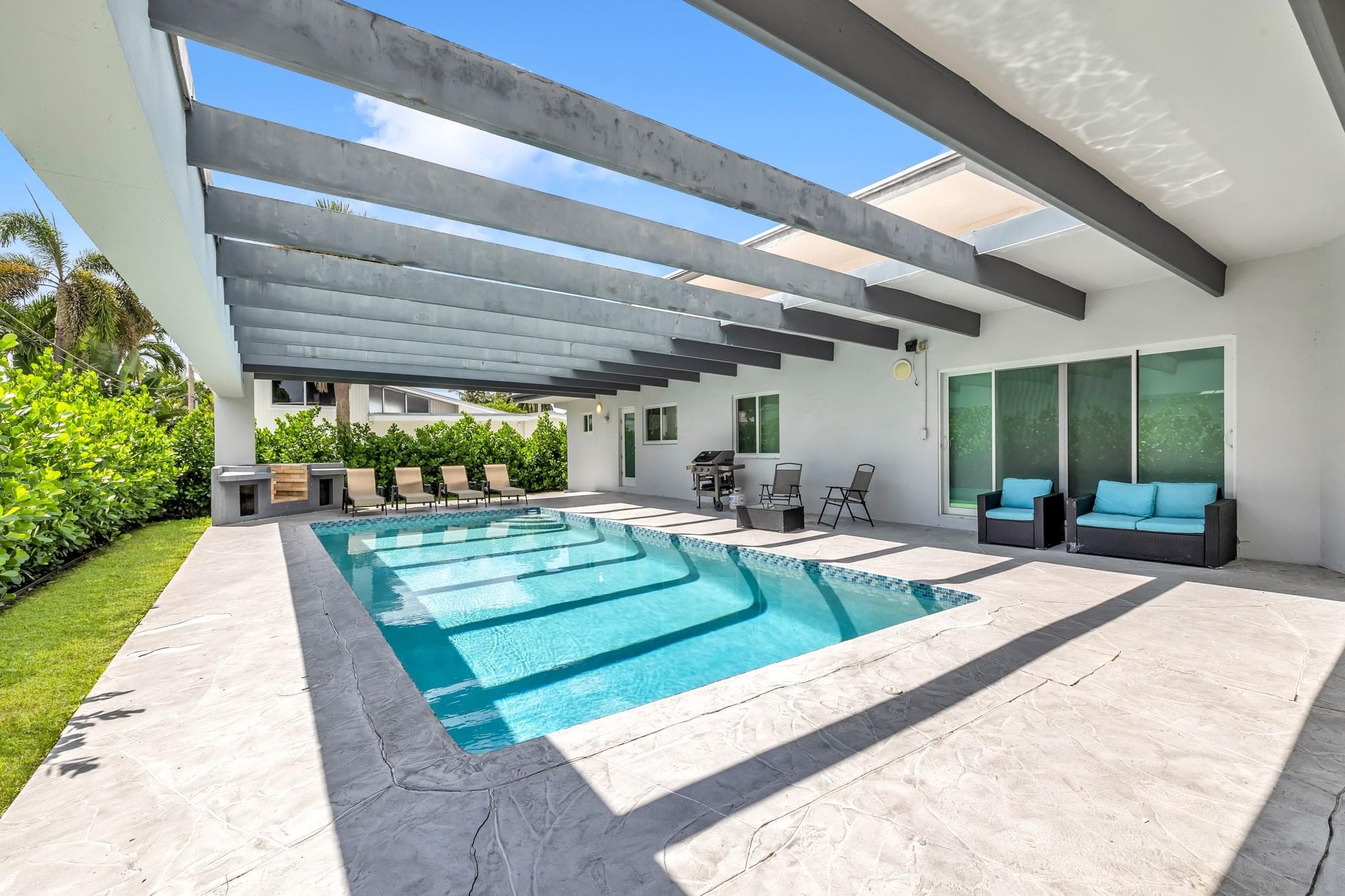 2812 NE 27th Street, Lighthouse Point, FL 33064 — photo 3 of 41