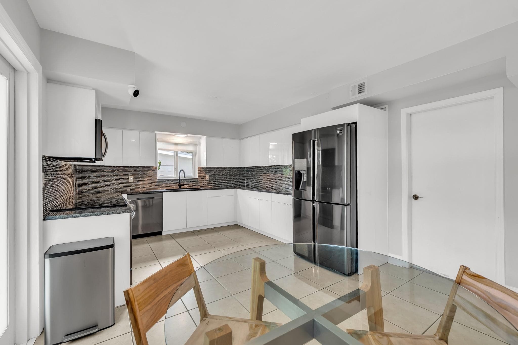 2812 NE 27th Street, Lighthouse Point, FL 33064 — photo 12 of 41