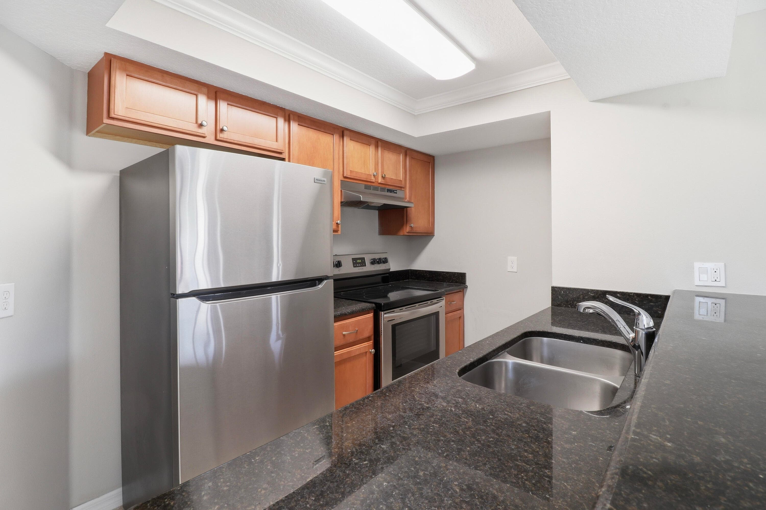 2625 Heathcote Drive 2623, Fort Pierce, FL 34982 — photo 5 of 16