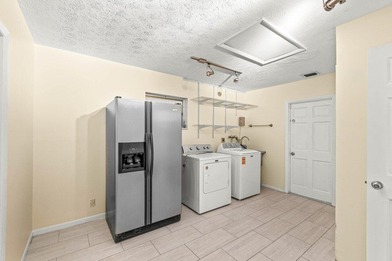 640 Jaeger Drive, Delray Beach, FL 33444 — photo 17 of 21