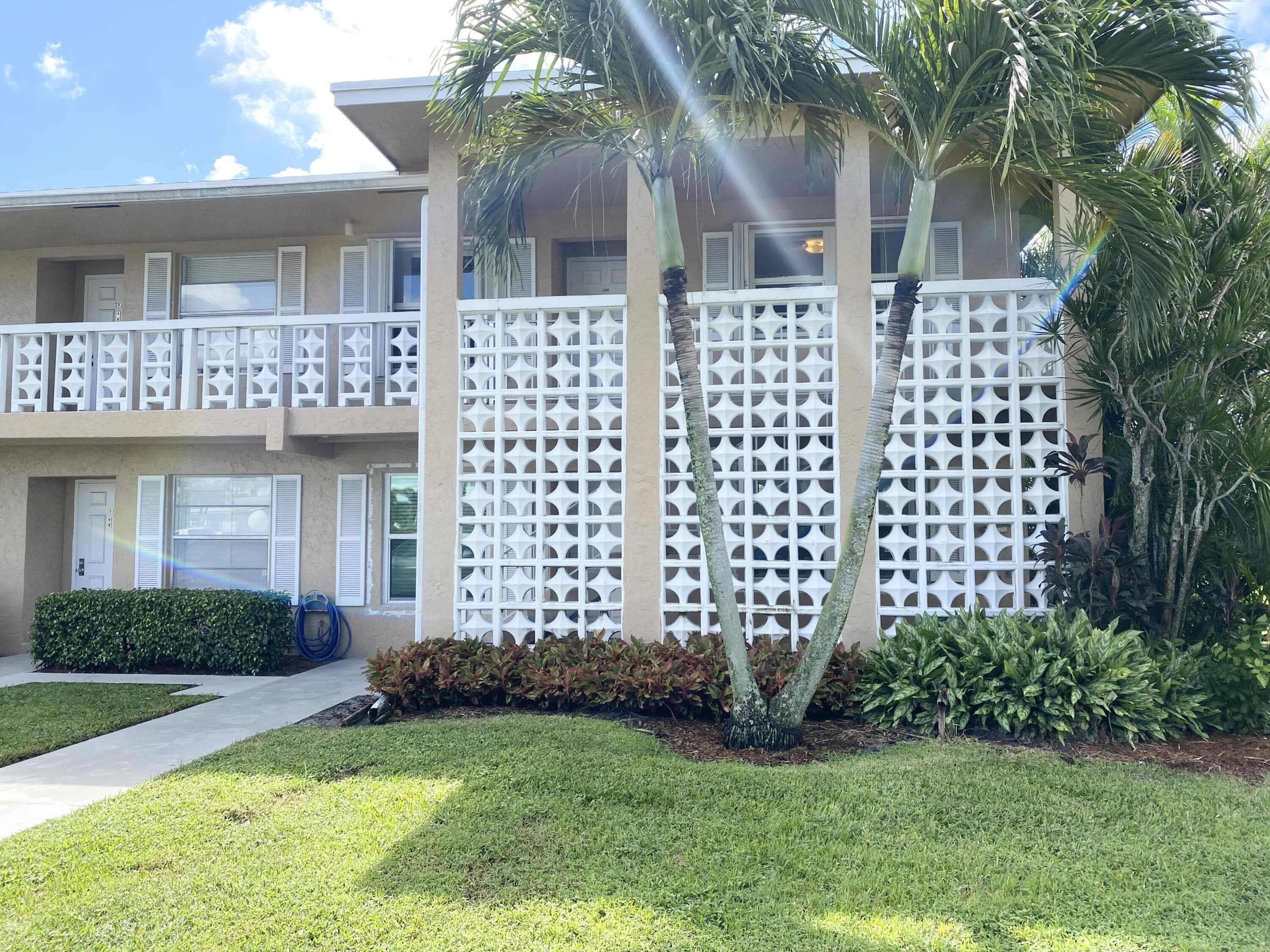 2480 Juniper Drive 204, Delray Beach, FL 33445 — photo 1 of 28