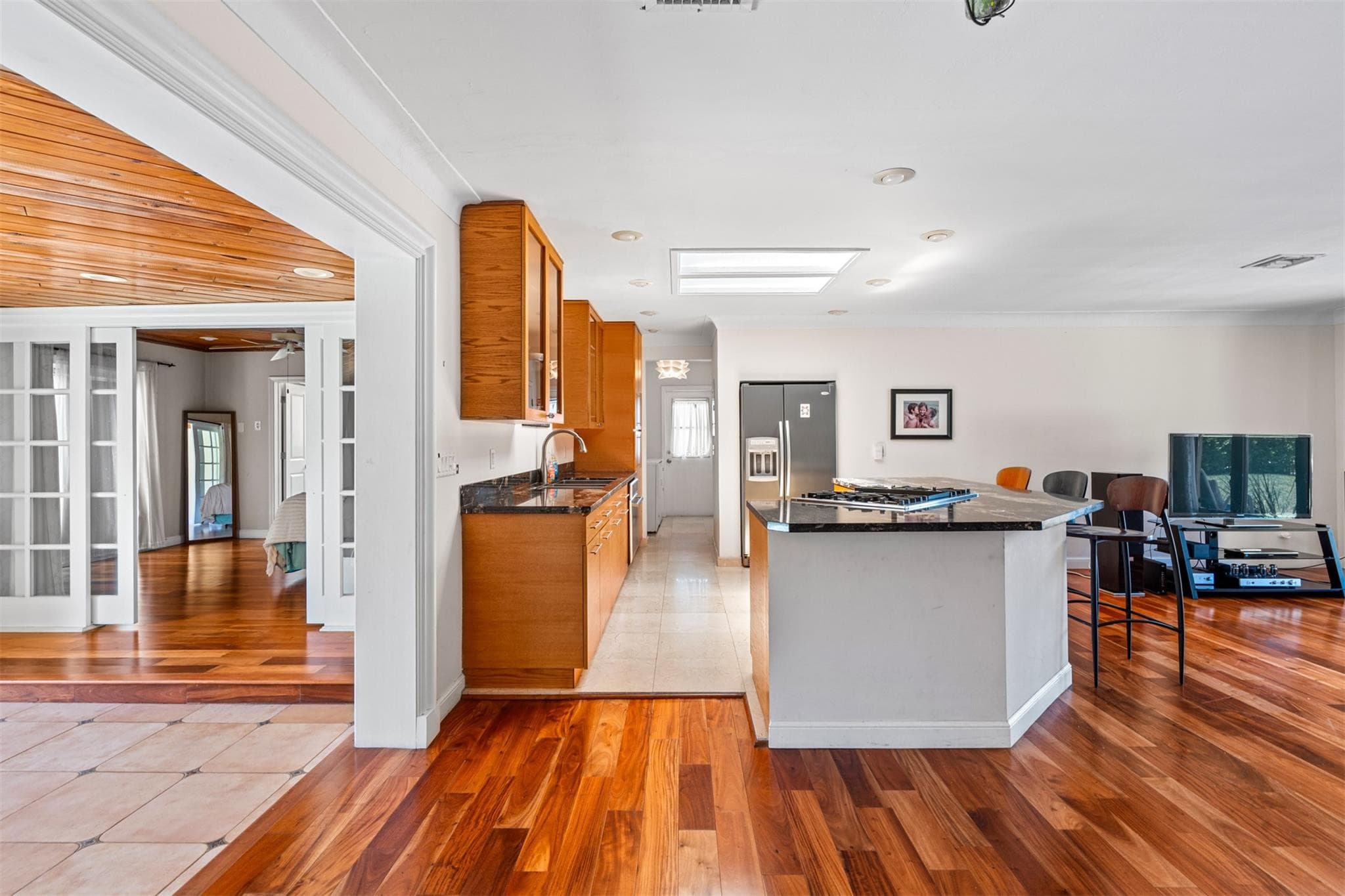 1316 Madison Street, Hollywood, FL 33019 — photo 5 of 23