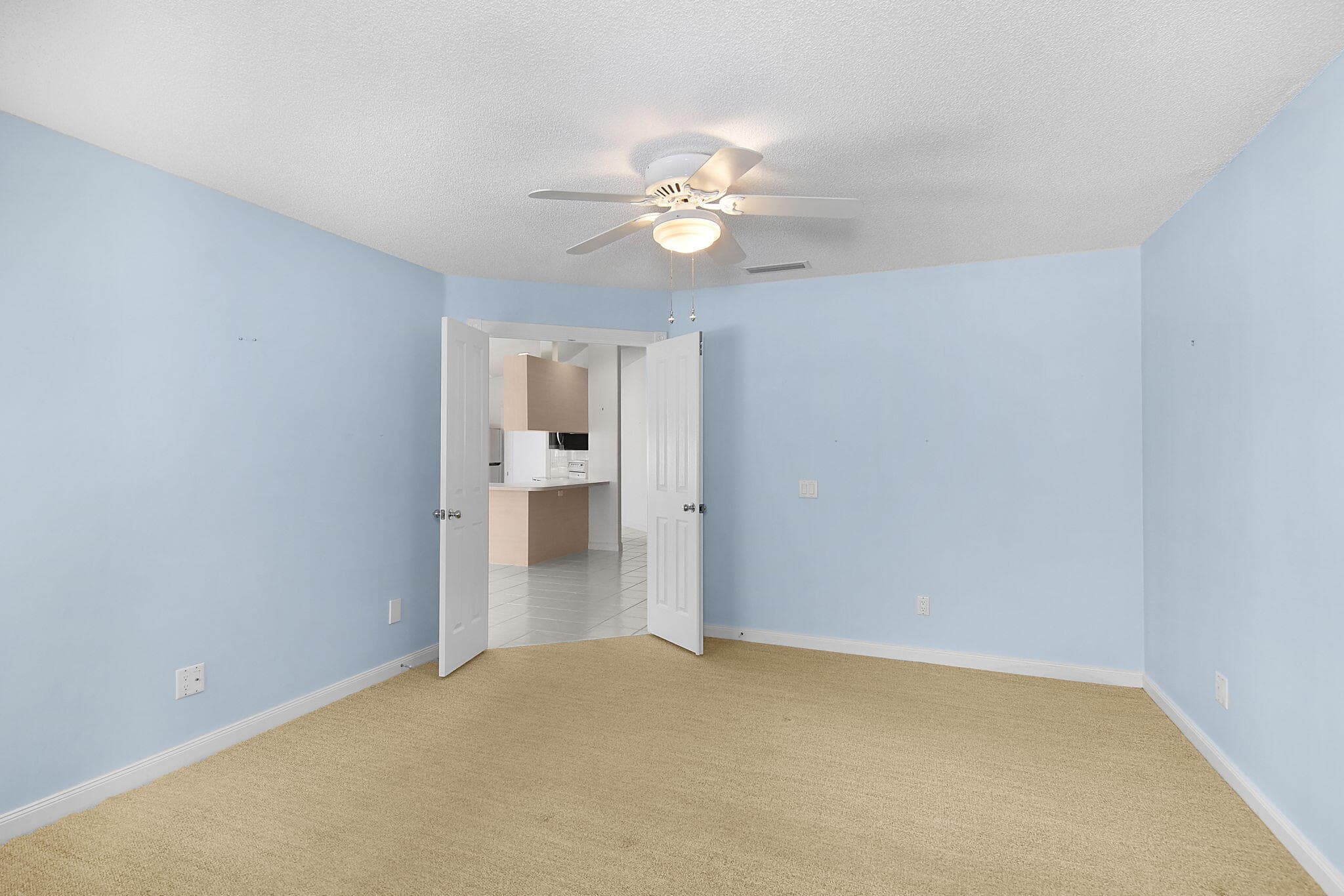 7767 SE Spicewood Circle, Hobe Sound, FL 33455 — photo 19 of 37