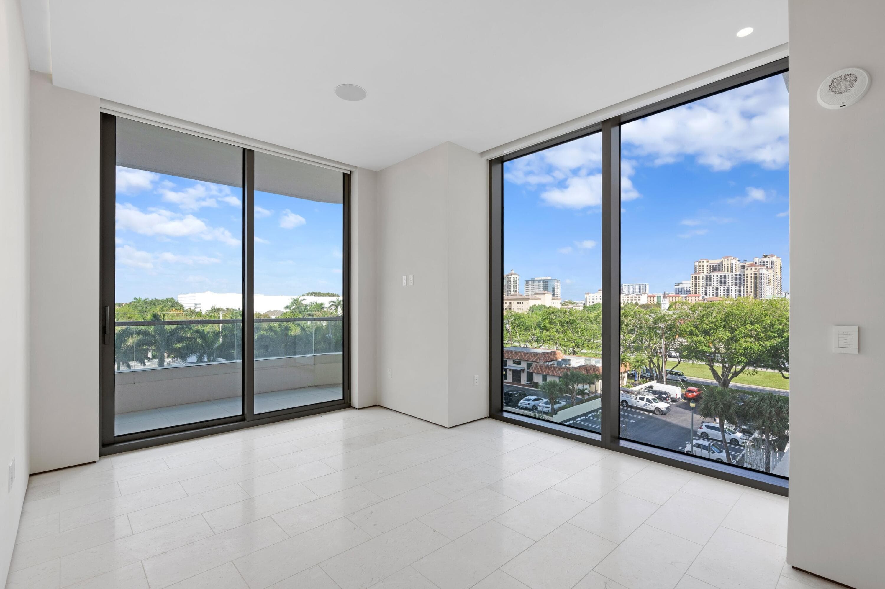 200 Arkona Court 401, West Palm Beach, FL 33401 — photo 4 of 12
