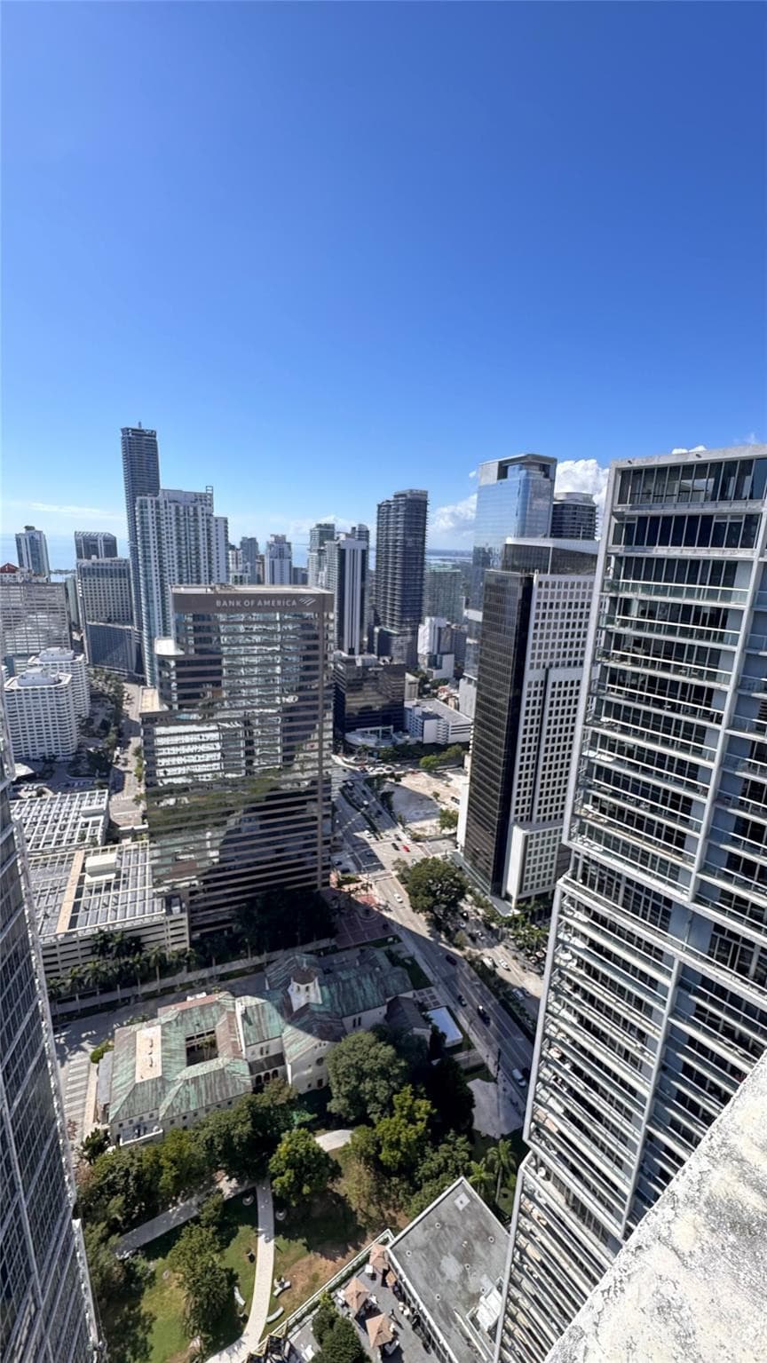 475 Brickell Avenue 4913, Miami, FL 33131 — photo 2 of 9
