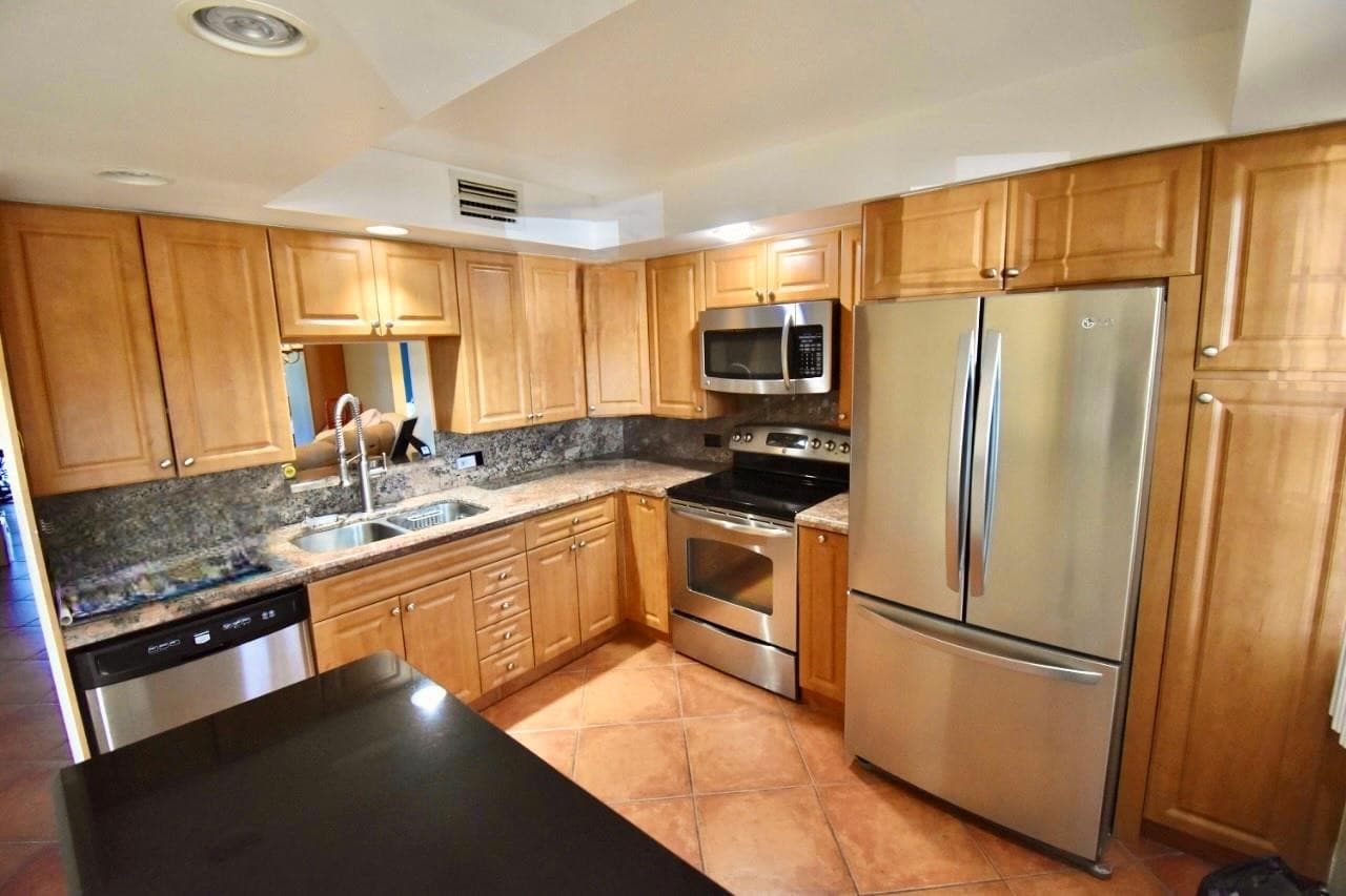 4301 Martinique Circle K1, Coconut Creek, FL 33066 — photo 1 of 32