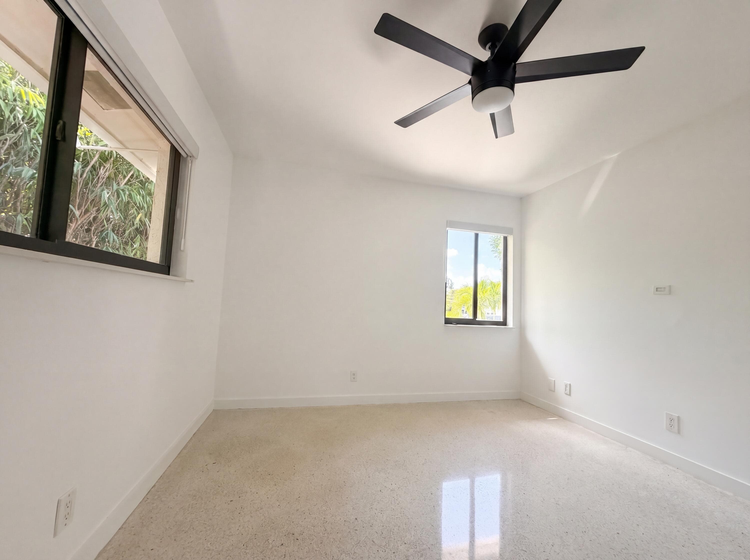 1717 NE 20th Avenue, Fort Lauderdale, FL 33305 — photo 10 of 15