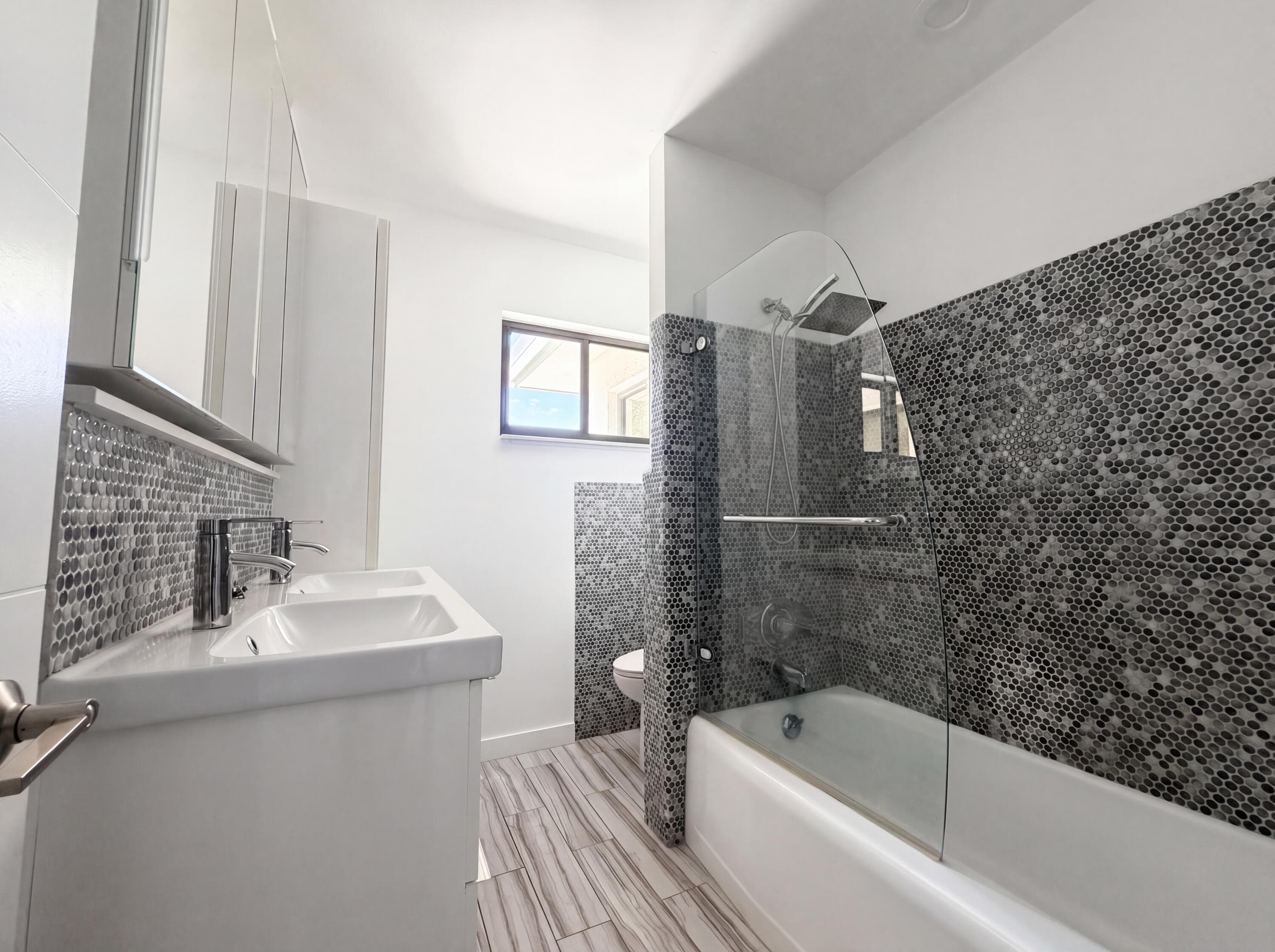 1717 NE 20th Avenue, Fort Lauderdale, FL 33305 — photo 11 of 15