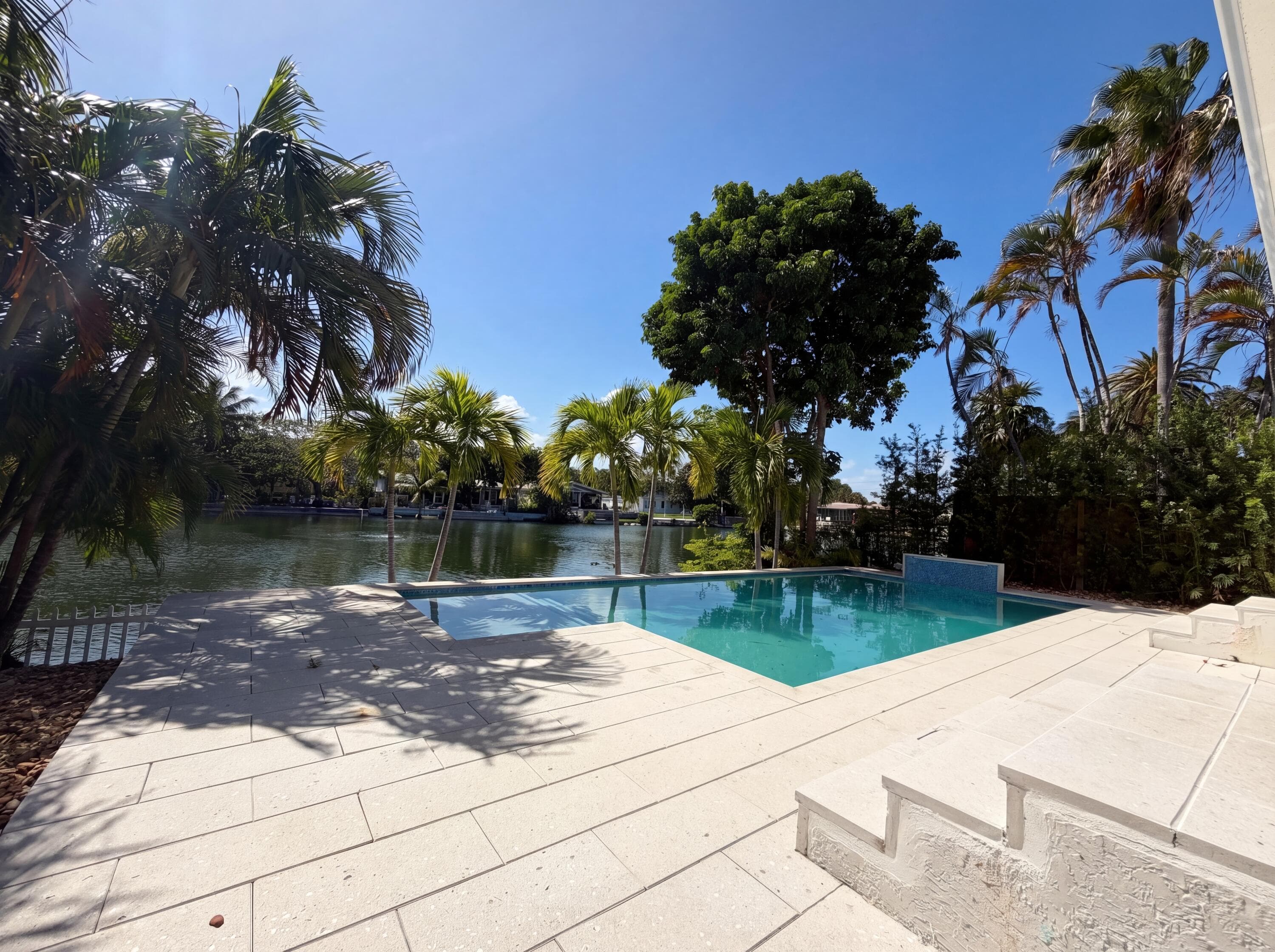 1717 NE 20th Avenue, Fort Lauderdale, FL 33305 — photo 14 of 15