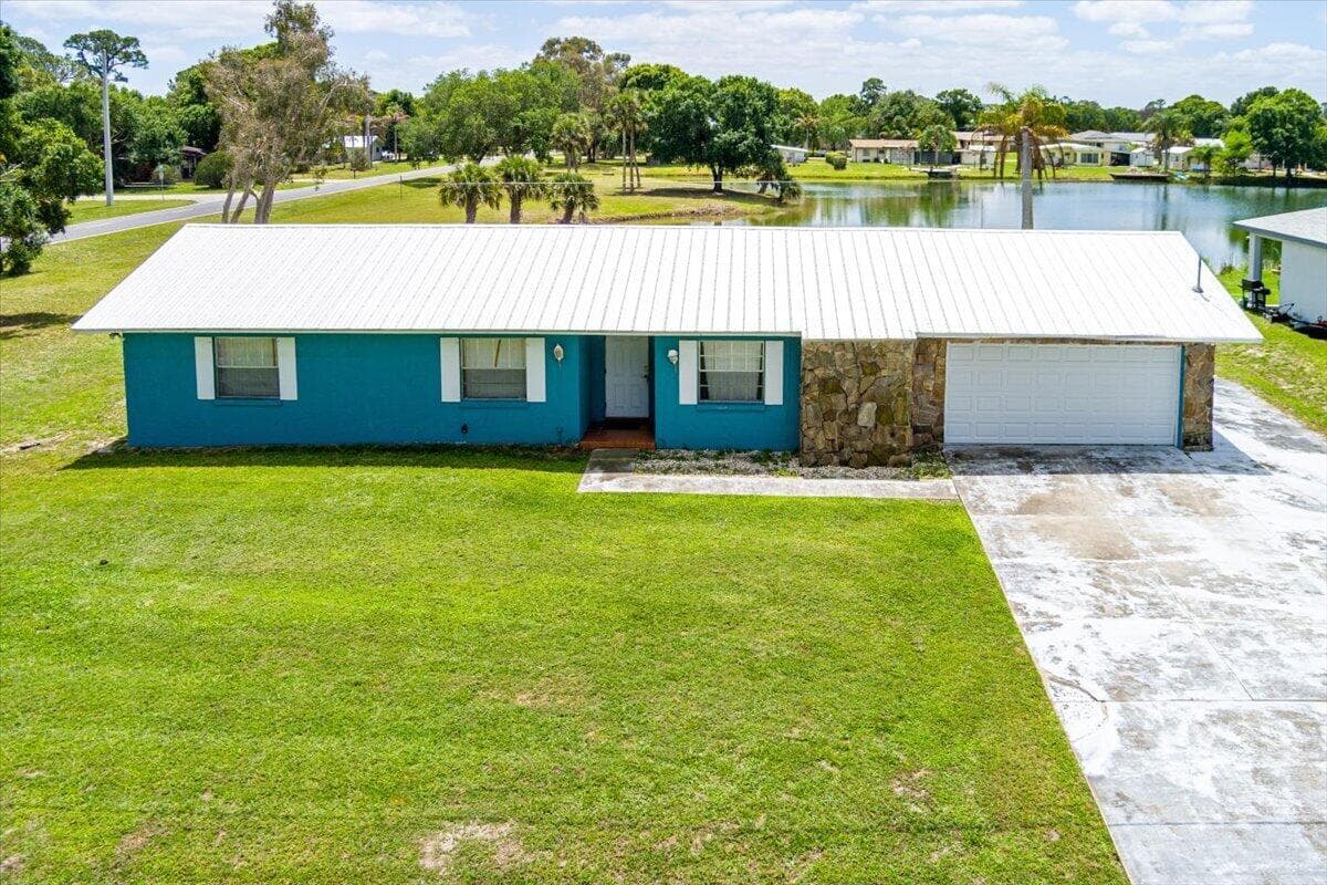 6901 Salerno Road, Fort Pierce, FL 34951 — photo 1 of 60