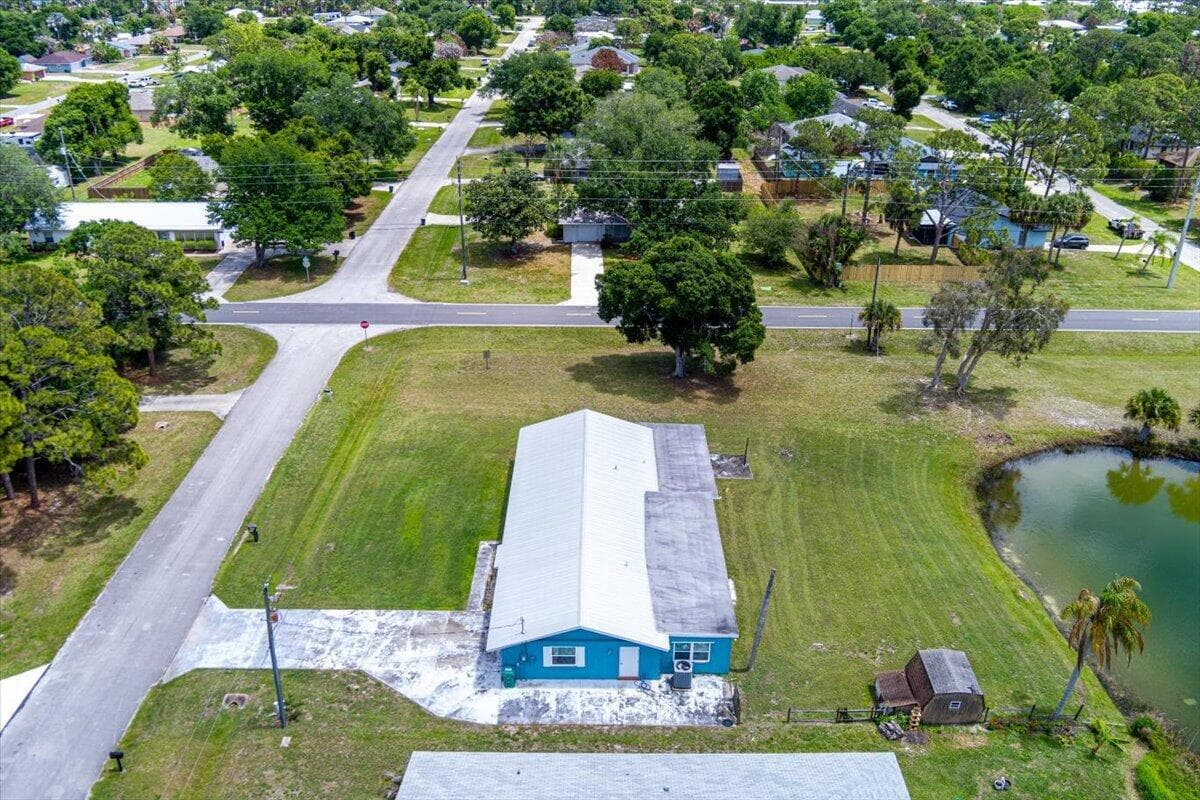 6901 Salerno Road, Fort Pierce, FL 34951 — photo 12 of 60