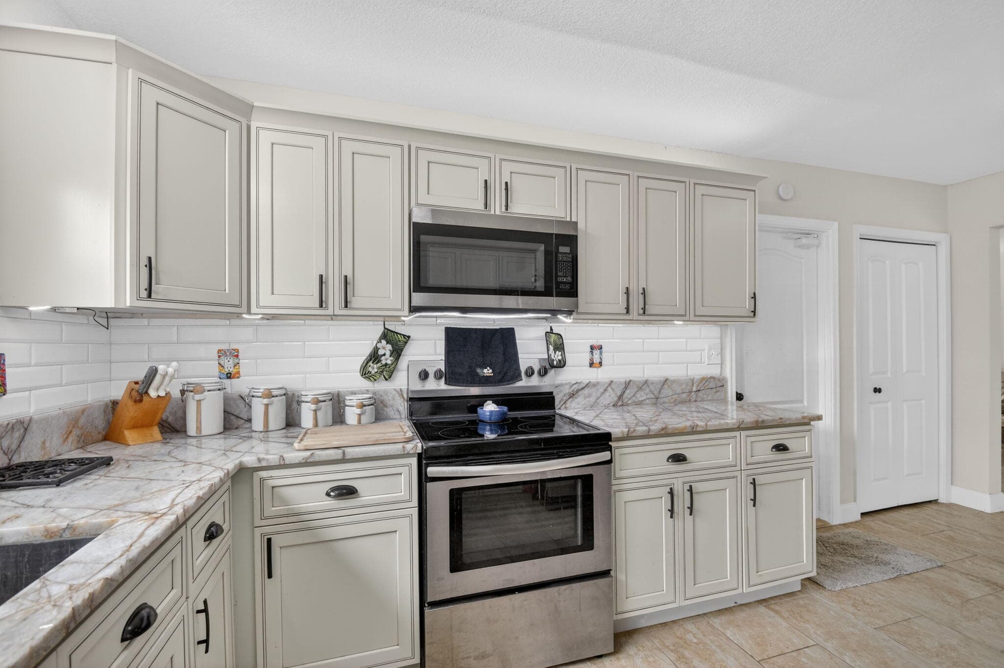 1262 Essex Drive, Wellington, FL 33414 — photo 17 of 76