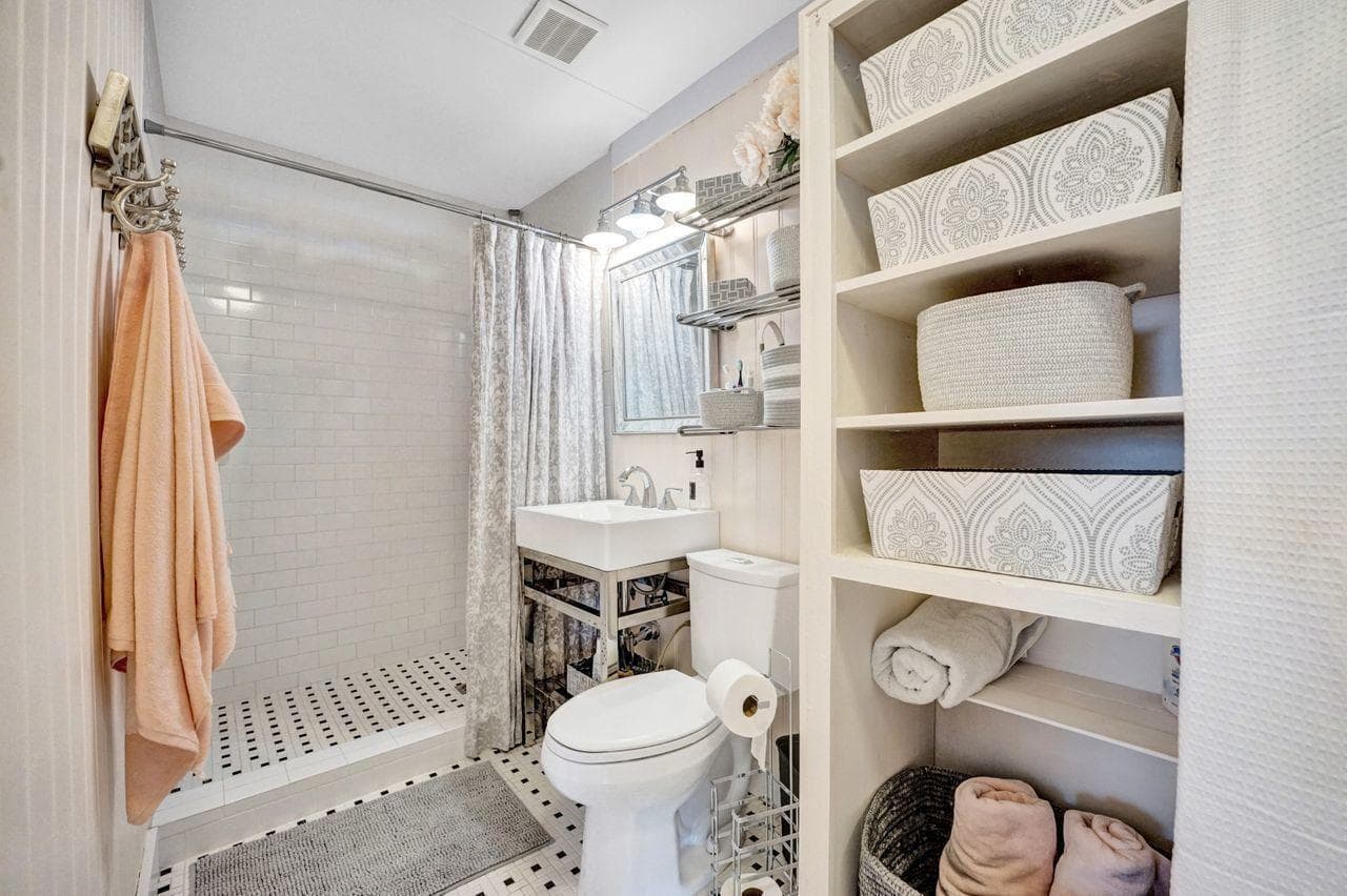 221 S Ocean Breeze #1 & #2, Lake Worth Beach, FL 33460 — photo 19 of 58